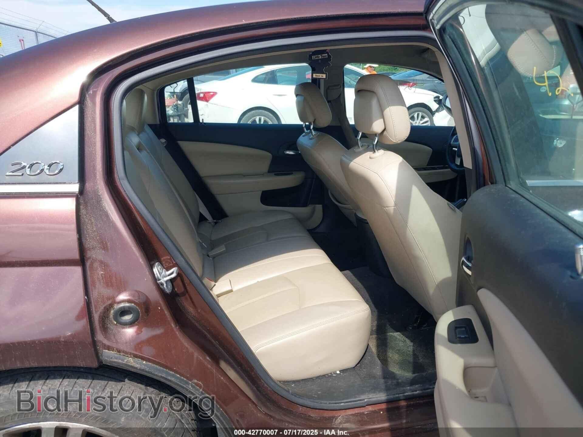 2012 CHRYSLER 200 - VIN: 1C3CCBCB6CN233776 - Фото 8