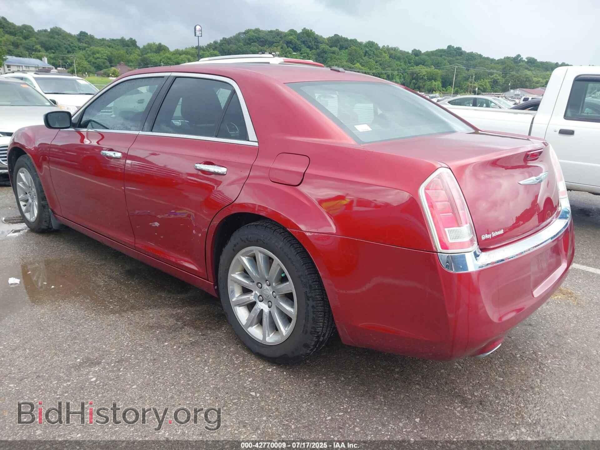 2011 CHRYSLER 300 - VIN: 2C3CA5CG4B8528191 - Фото 3