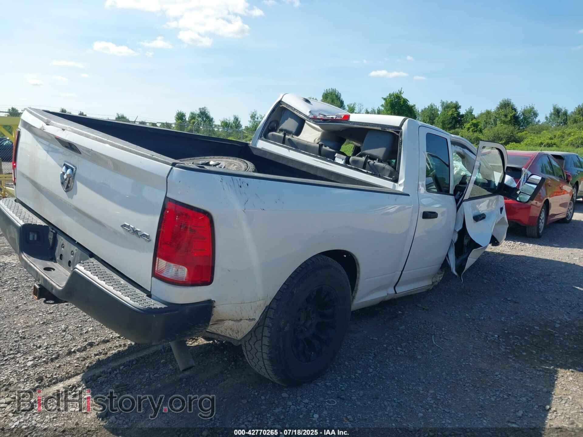 2017 RAM 1500 - VIN: 1C6RR7FG1HS642518 - Фото 4
