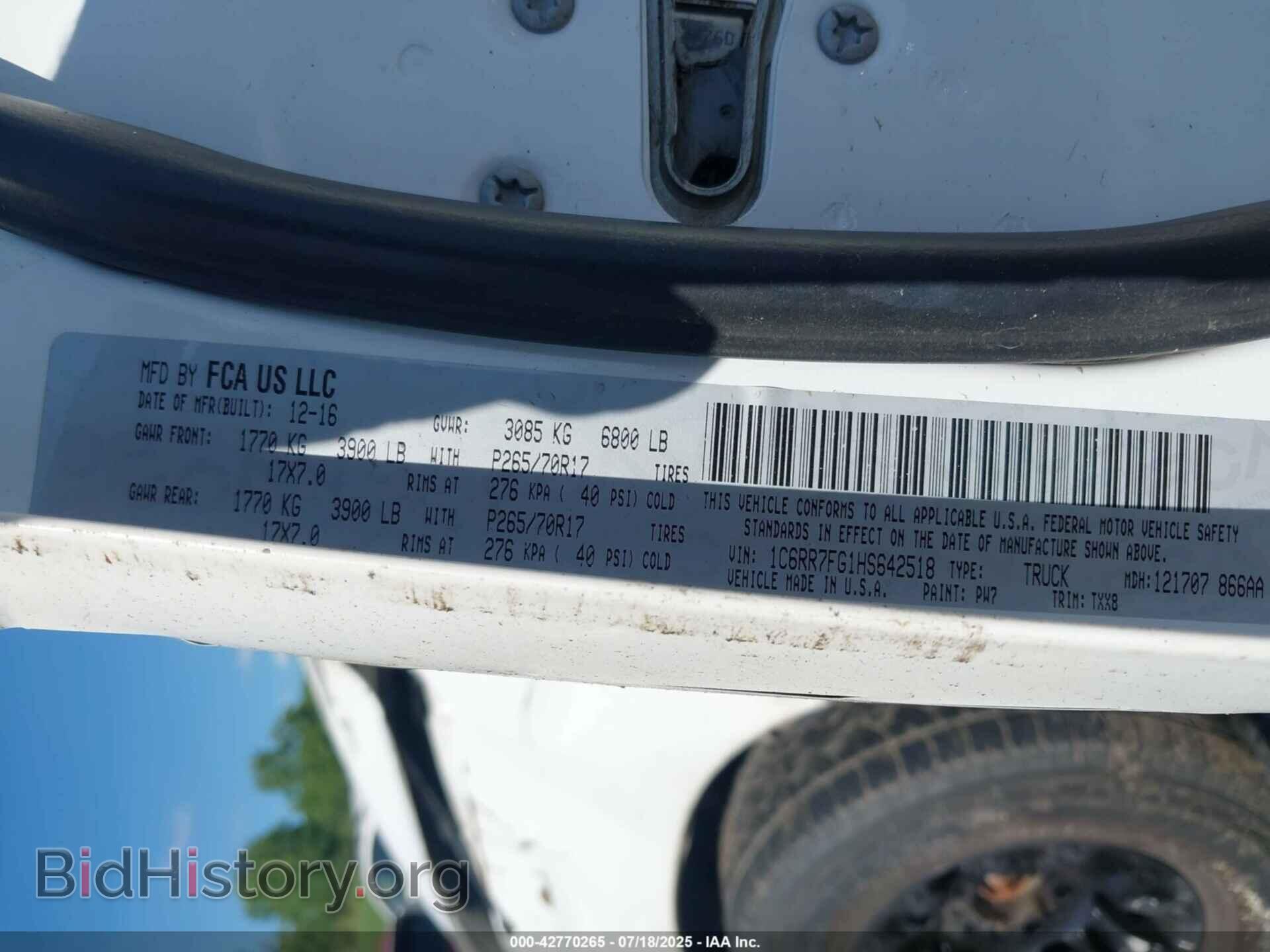2017 RAM 1500 - VIN: 1C6RR7FG1HS642518 - Фото 9