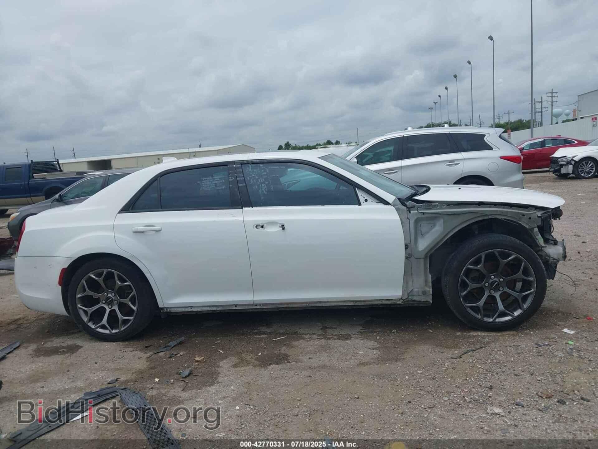 2015 CHRYSLER 300 - VIN: 2C3CCABG5FH908781 - Фото 14