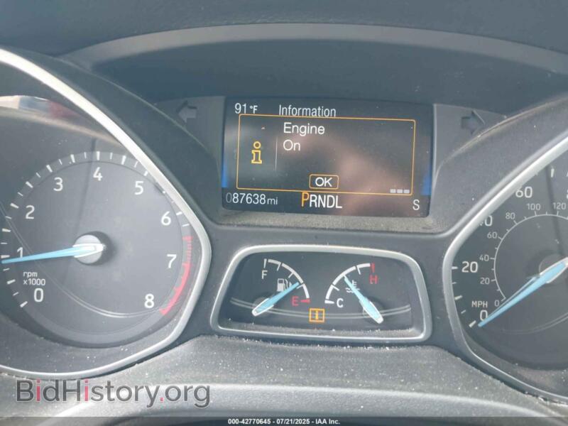 2016 Ford FOCUS (VIN 1FADP3F29GL402850) — фото 7 из 11