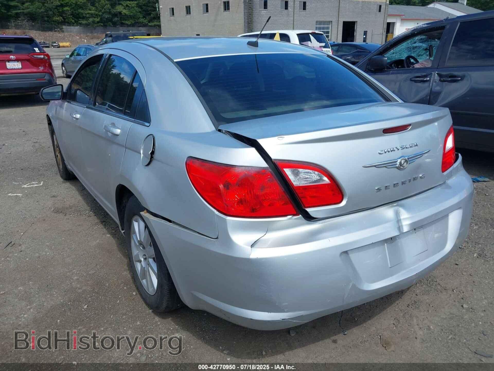 2010 CHRYSLER SEBRING - VIN: 1C3CC4FB0AN176544 - Фото 3