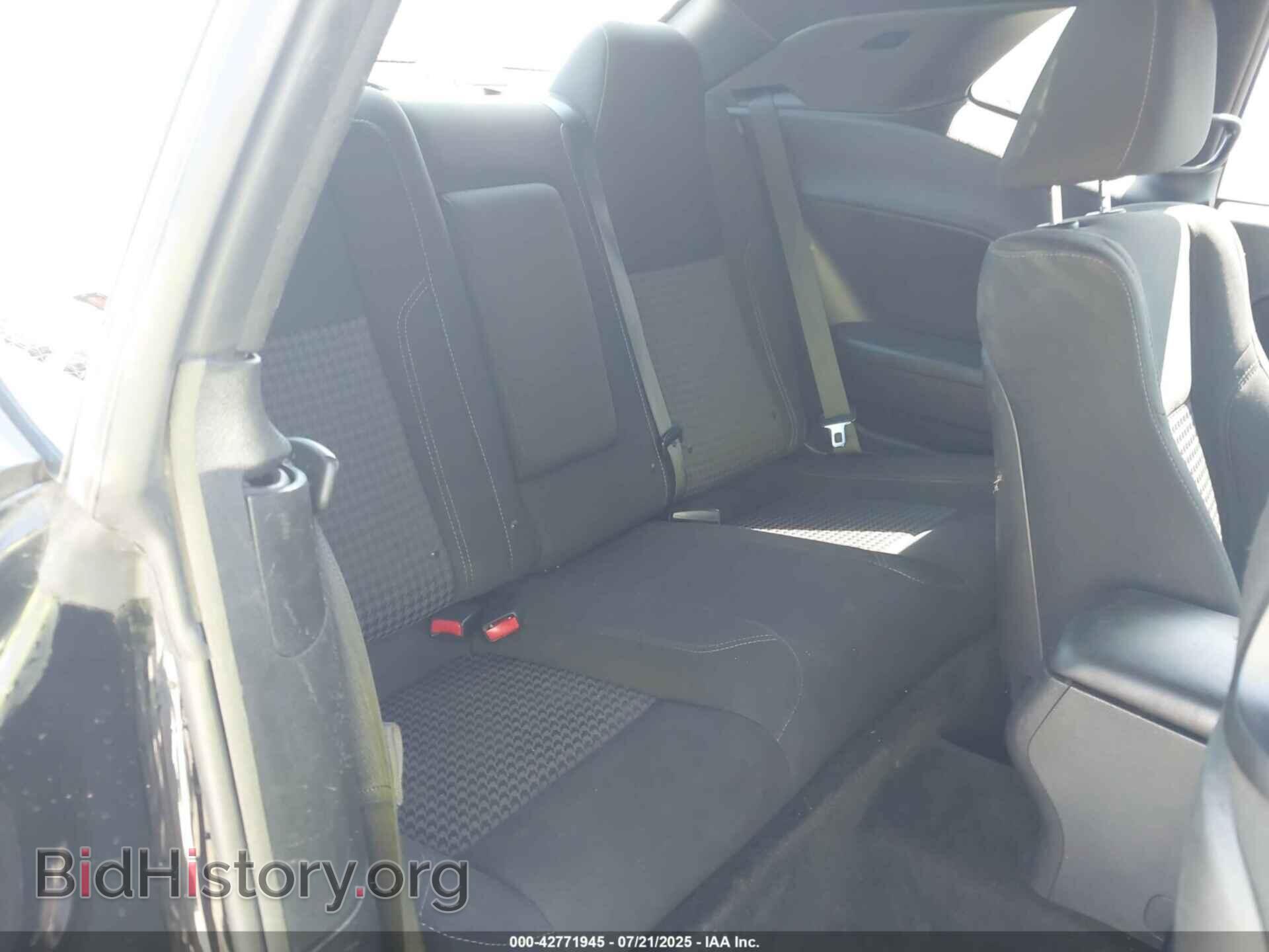 2015 DODGE CHALLENGER - VIN: 2C3CDZAG2FH804102 - Фото 8