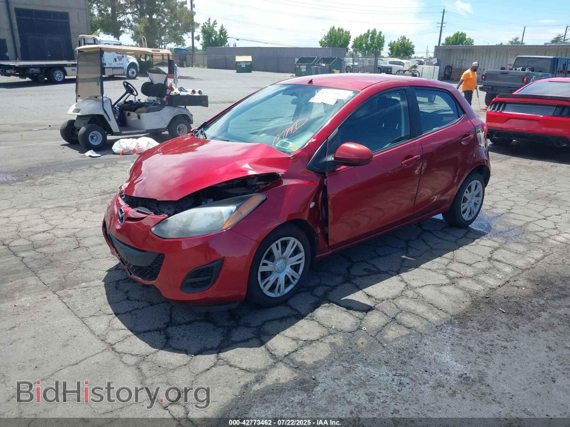 2014 MAZDA MAZDA2 - VIN: JM1DE1KZ5E0183701 - Фото 2