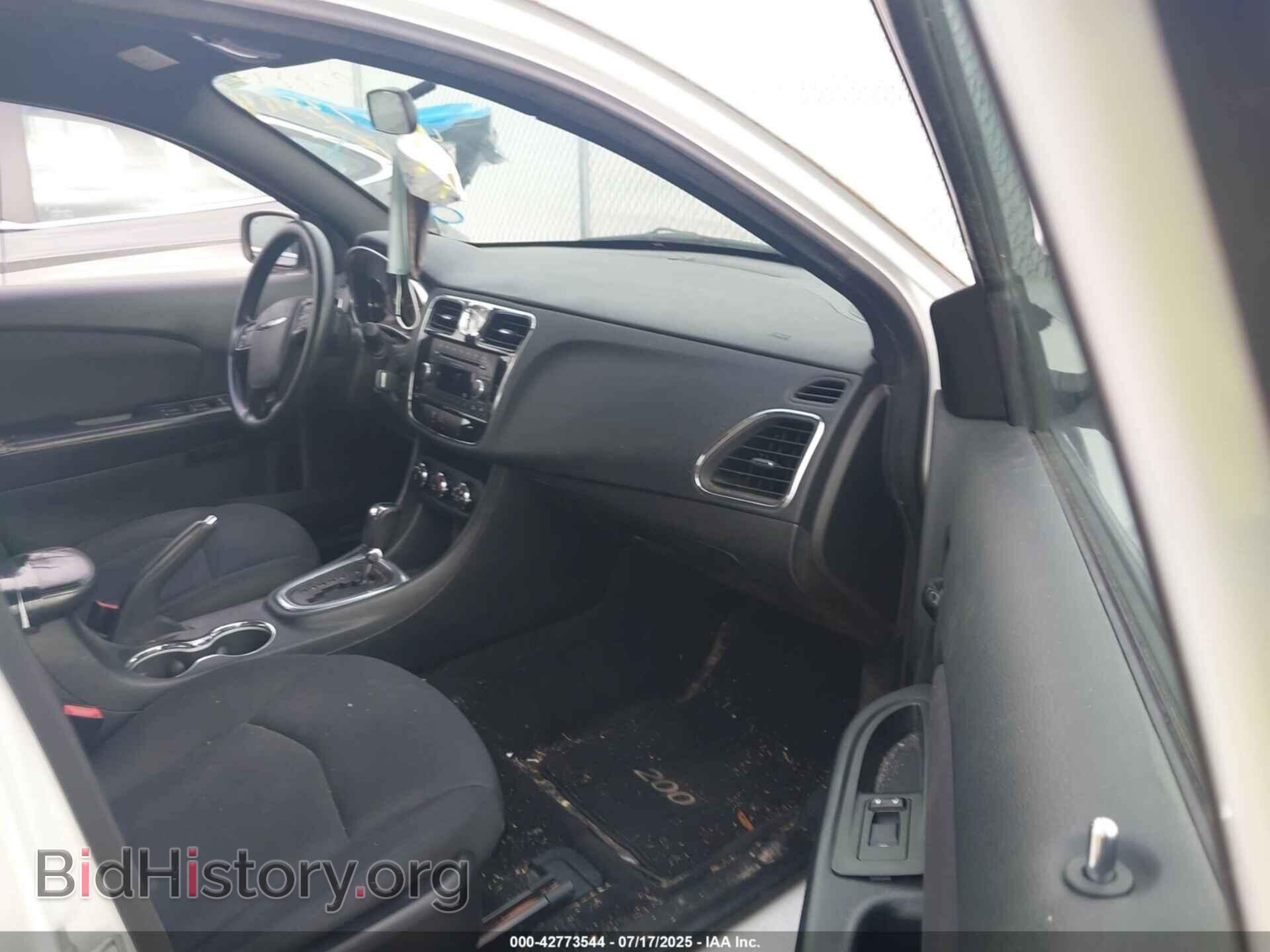 2014 CHRYSLER 200 - VIN: 1C3CCBAB0EN142279 - Photo 5