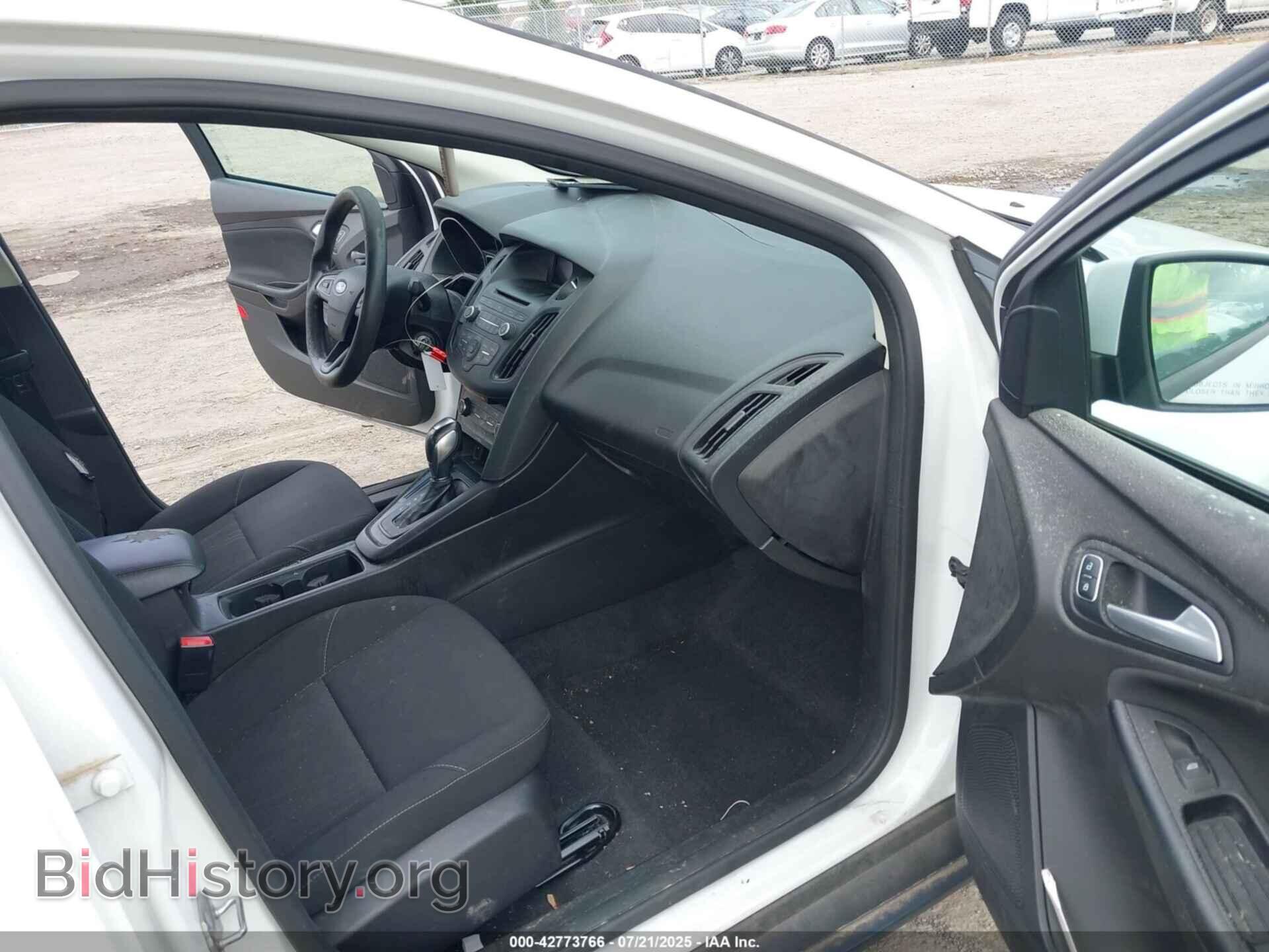2016 FORD FOCUS - VIN: 1FADP3F23GL402813 - Фото 5
