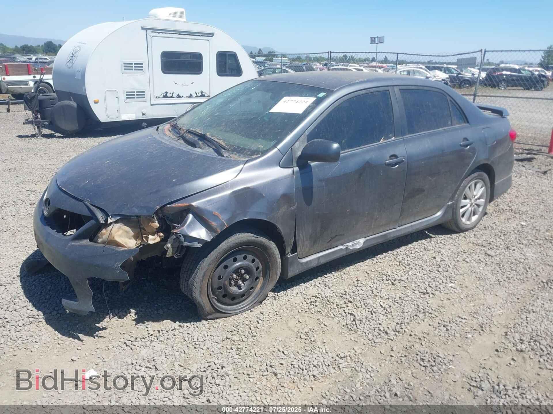 2011 TOYOTA COROLLA - VIN: 2T1BU4EE2BC725147 - Фото 2