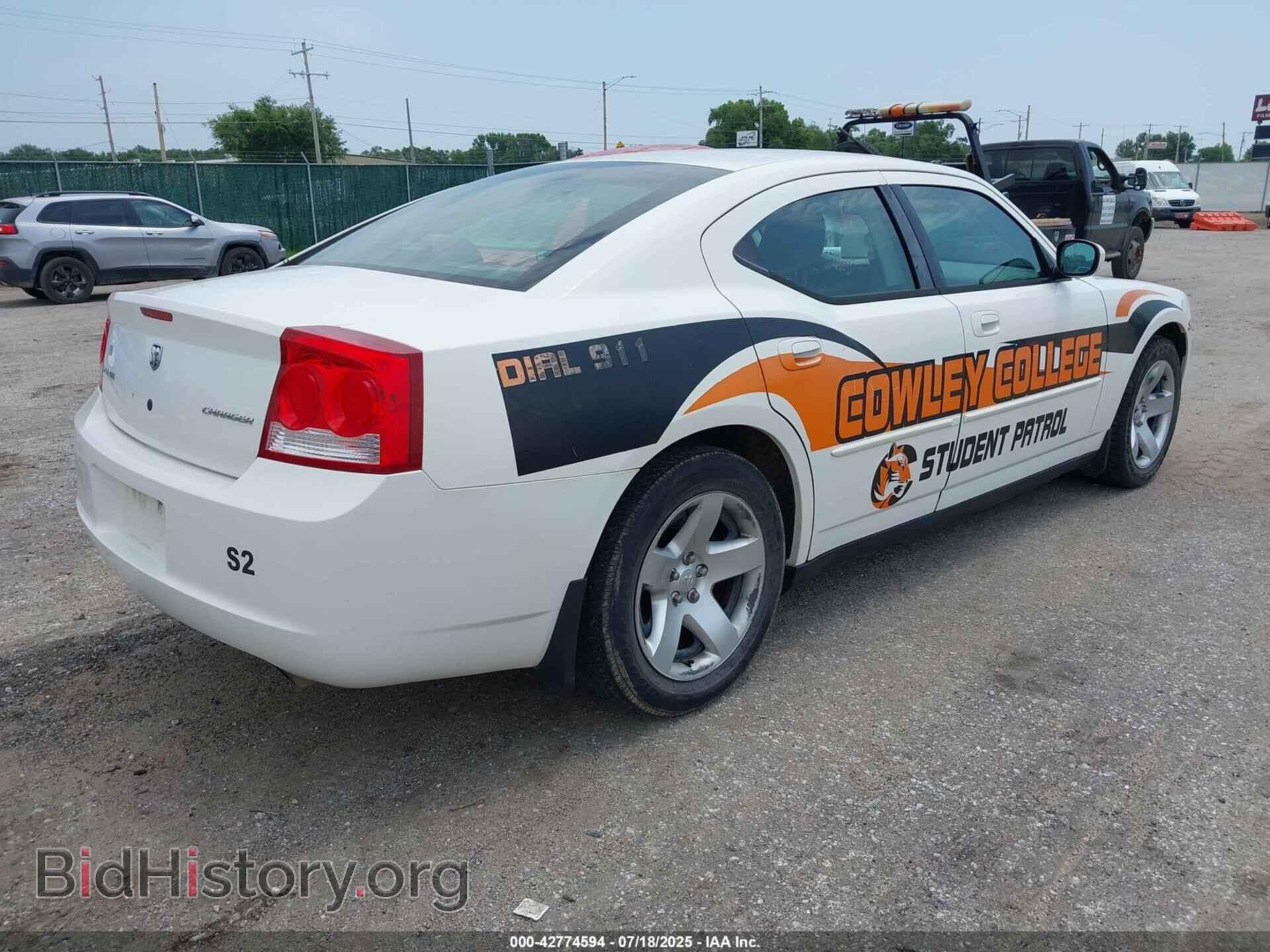 2010 DODGE CHARGER - VIN: 2B3CA4CV4AH211497 - Фото 4