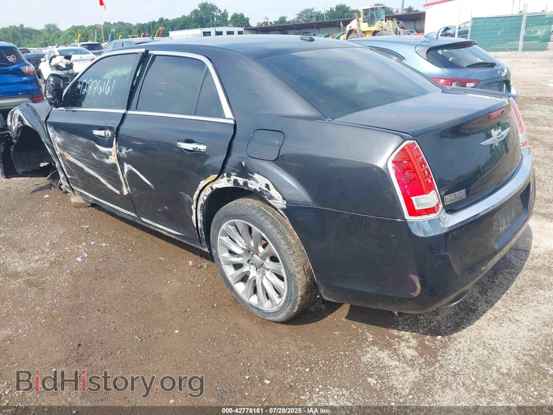 2014 CHRYSLER 300 - VIN: 2C3CCAAG9EH327767 - Фото 3