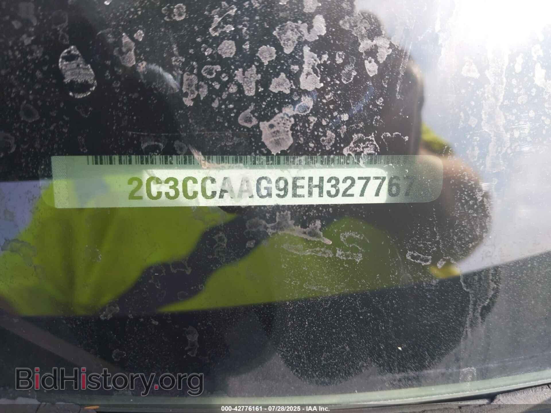 2014 CHRYSLER 300 - VIN: 2C3CCAAG9EH327767 - Фото 9