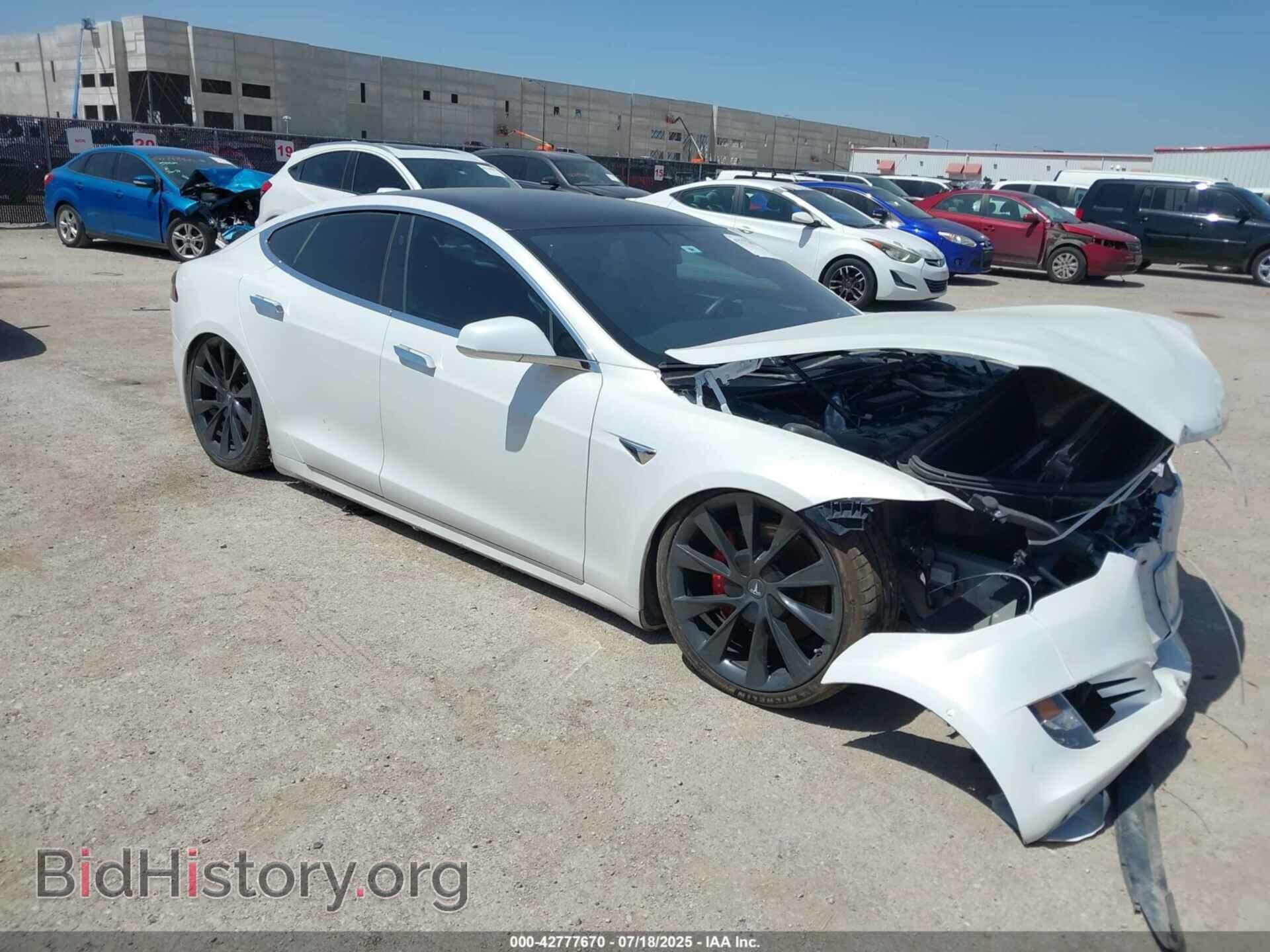 Photo 5YJSA1E49LF360655 - TESLA MODEL S 2020