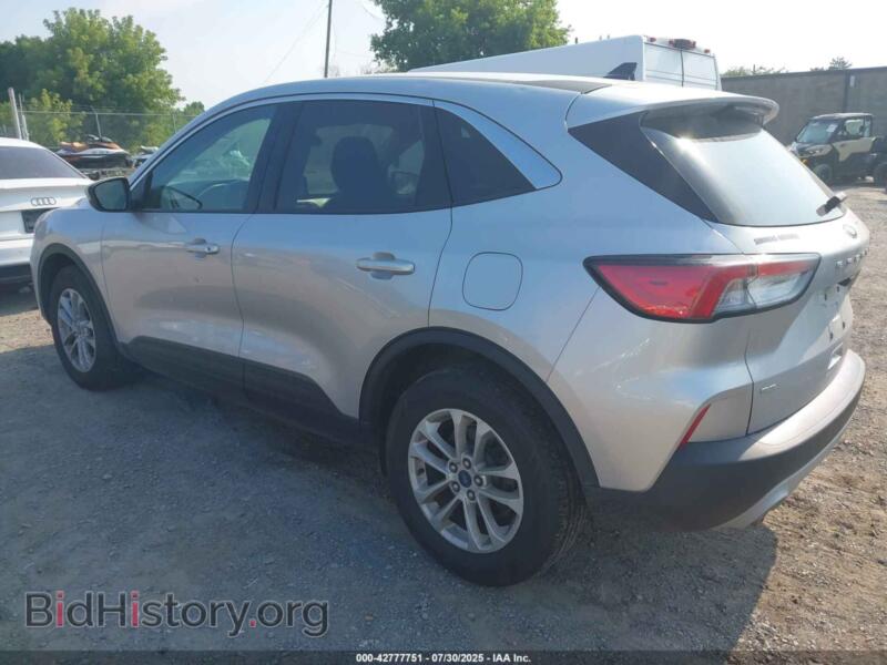 2020 Ford ESCAPE (VIN 1FMCU9G62LUA27631) — фото 3 из 16