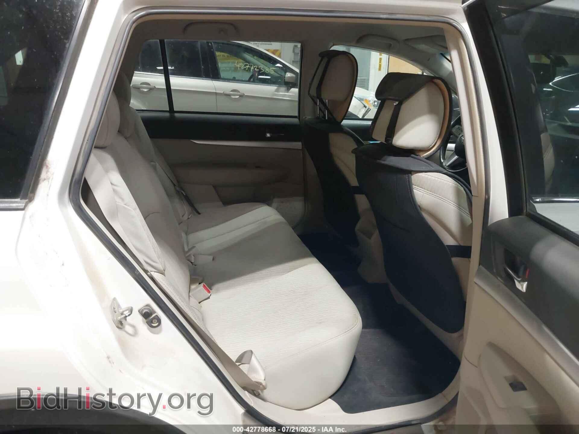 2011 SUBARU OUTBACK - VIN: 4S4BRCCC2B3360518 - Фото 8