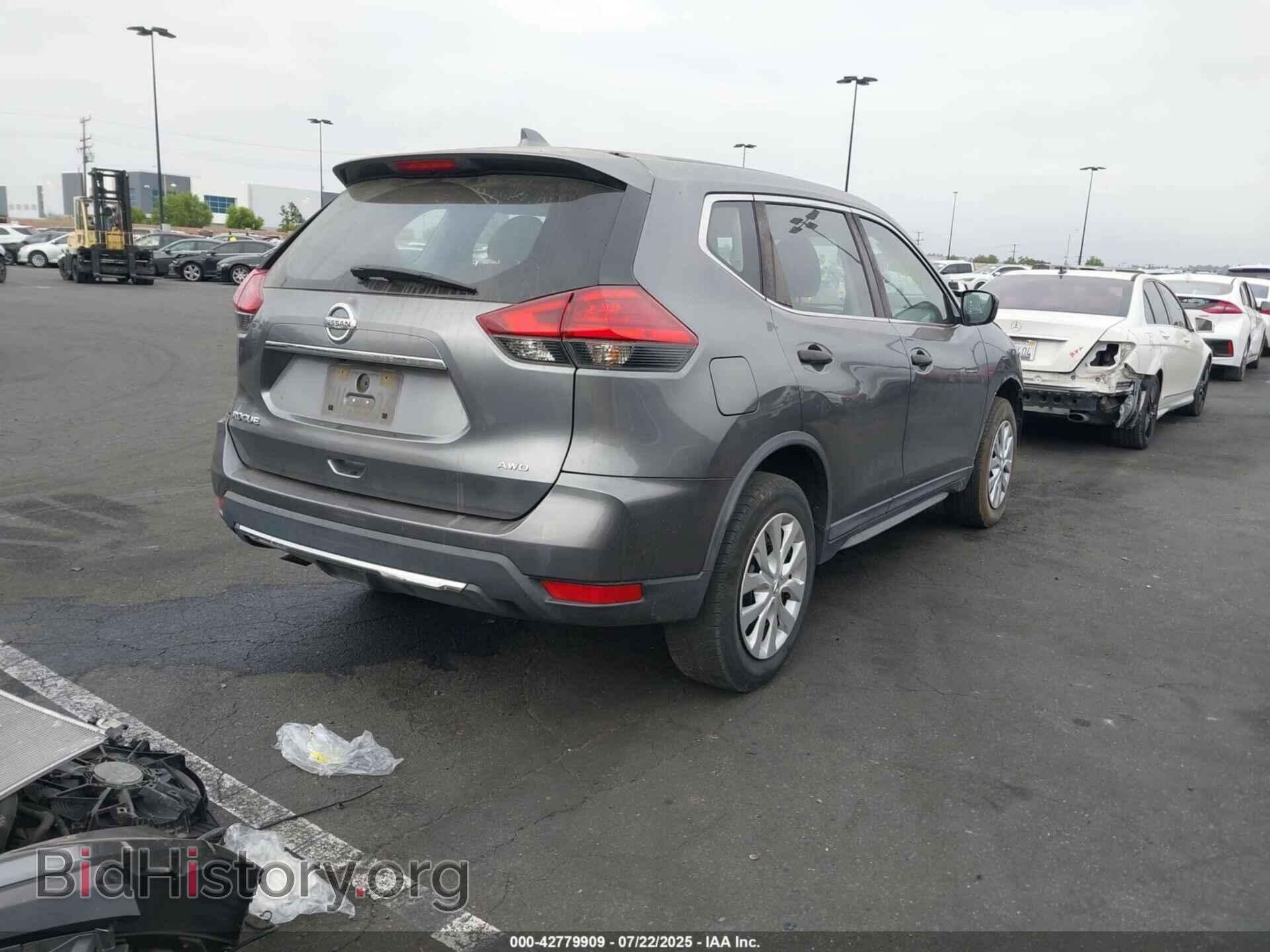 2017 NISSAN ROGUE - VIN: KNMAT2MVXHP510436 - Фото 4