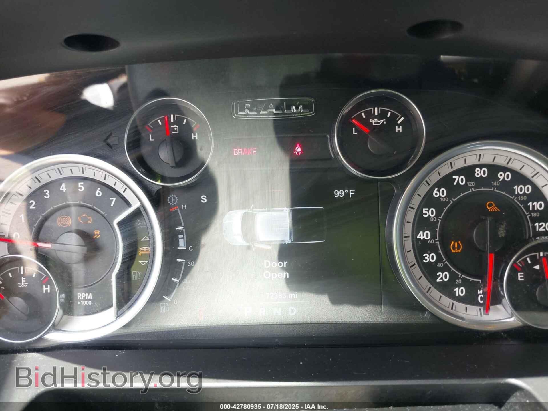 2018 RAM 1500 - VIN: 3C6RR7LT4JG123784 - Фото 7