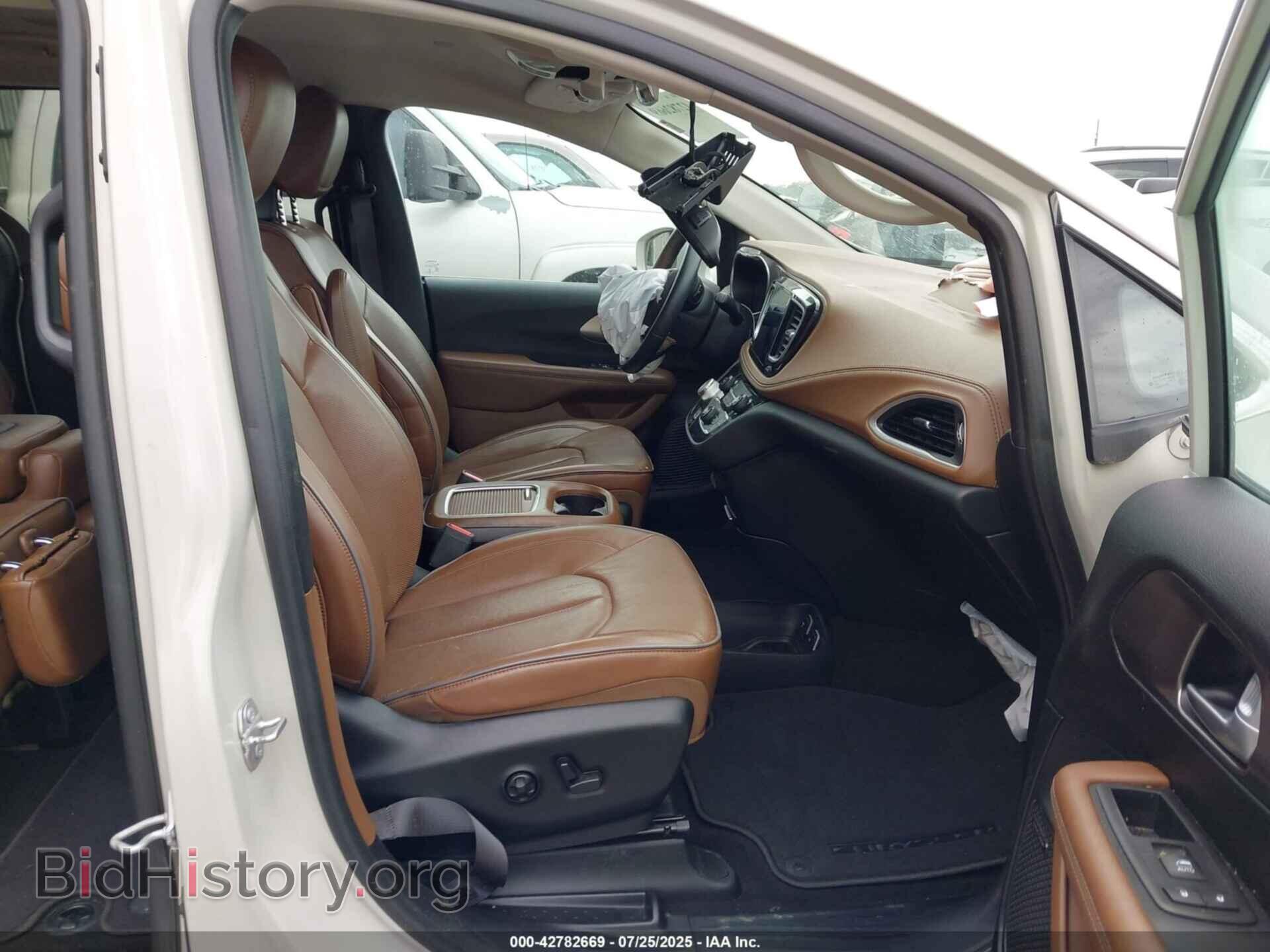 2017 CHRYSLER PACIFICA - VIN: 2C4RC1GG5HR679191 - Photo 5