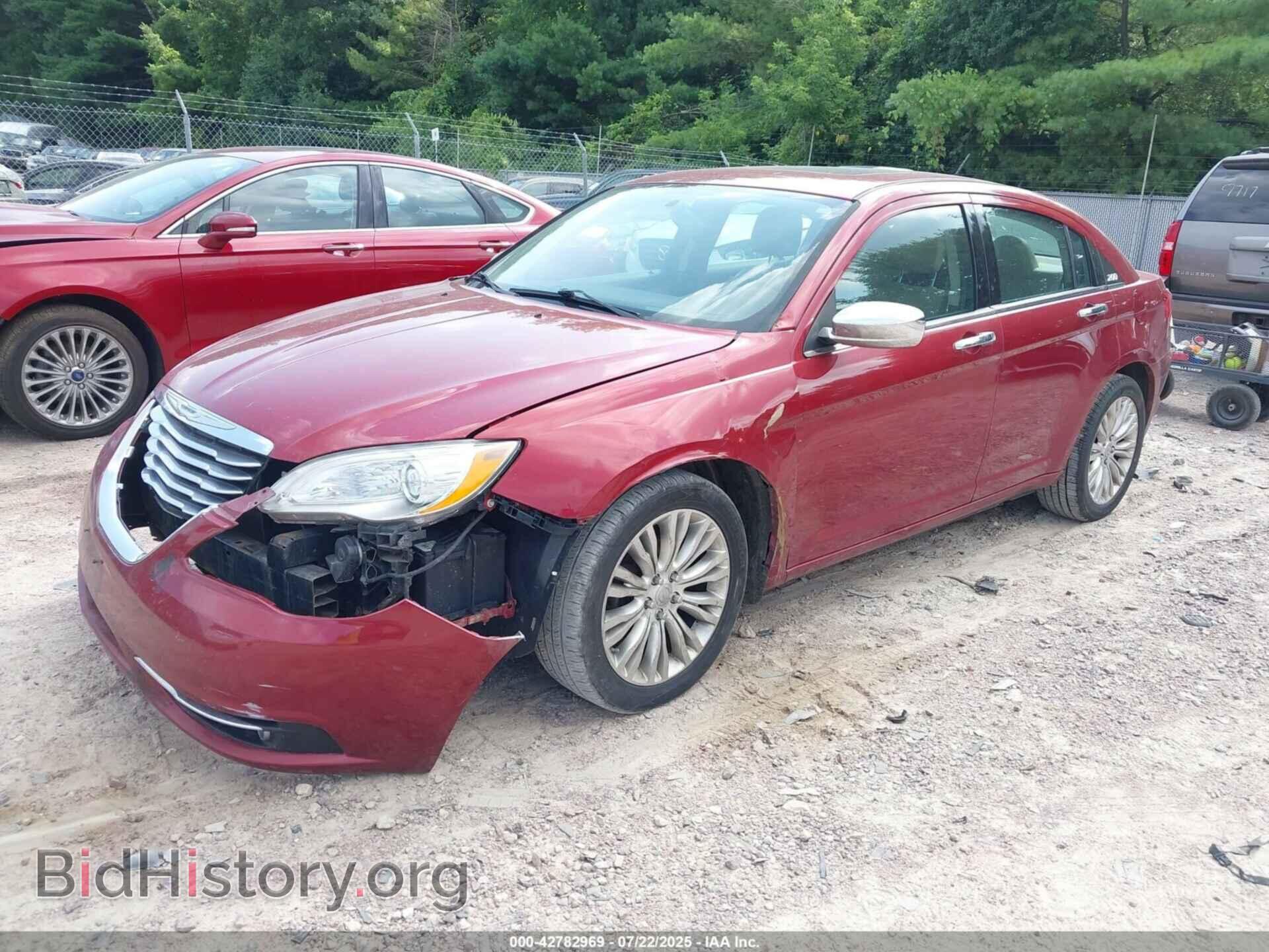 2012 CHRYSLER 200 - VIN: 1C3CCBCG2CN146470 - Фото 2
