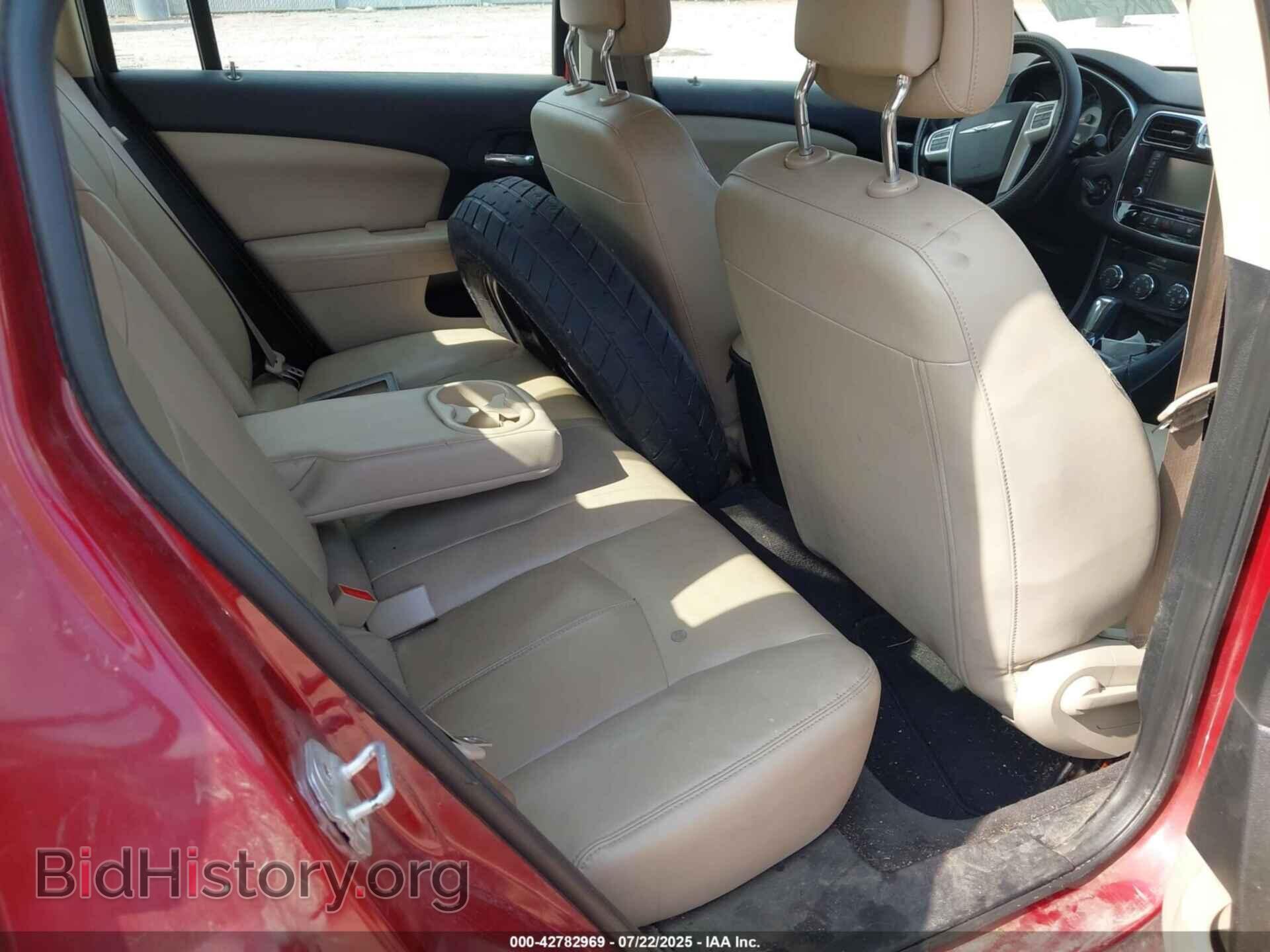 2012 CHRYSLER 200 - VIN: 1C3CCBCG2CN146470 - Фото 8