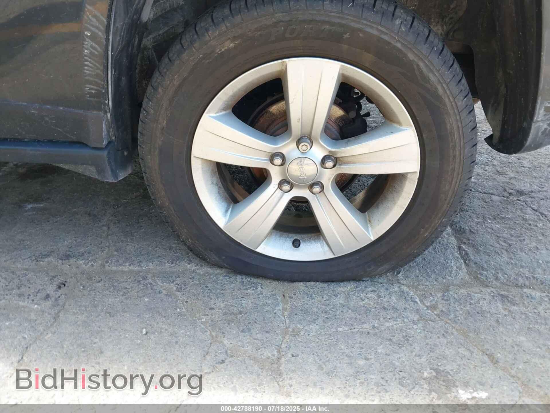 2014 JEEP COMPASS - VIN: 1C4NJDEB7ED659682 - Photo 6