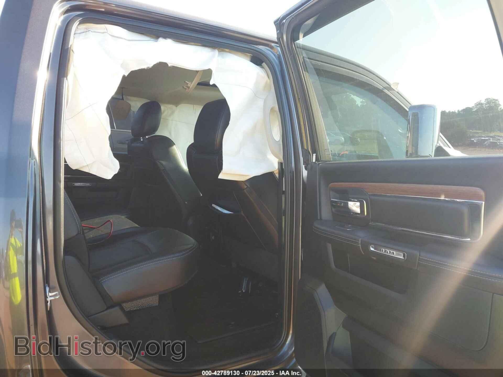 2017 RAM 1500 - VIN: 1C6RR7NT2HS638654 - Фото 8