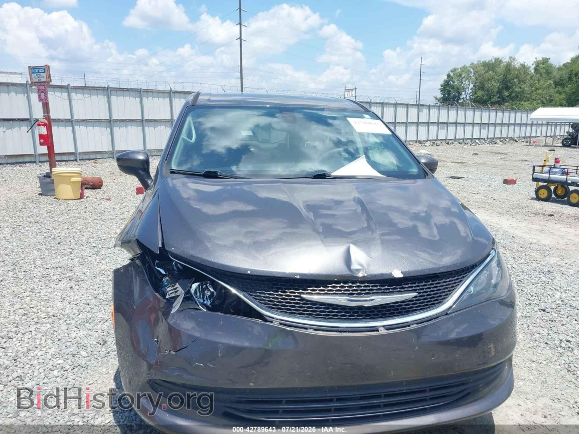 2017 CHRYSLER PACIFICA - VIN: 2C4RC1DG2HR704441 - Фото 6