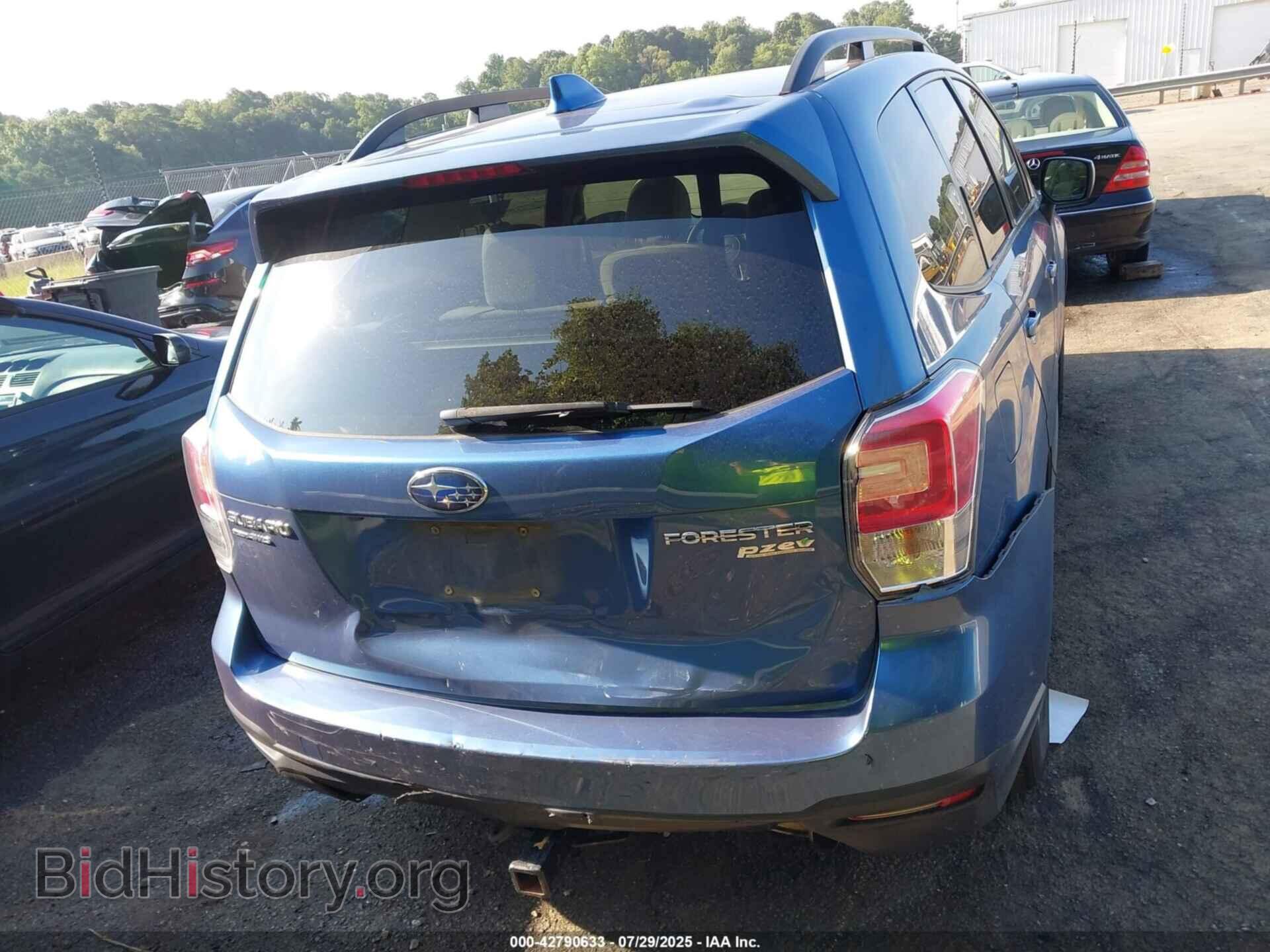 2017 SUBARU FORESTER - VIN: JF2SJAEC2HH504739 - Фото 16