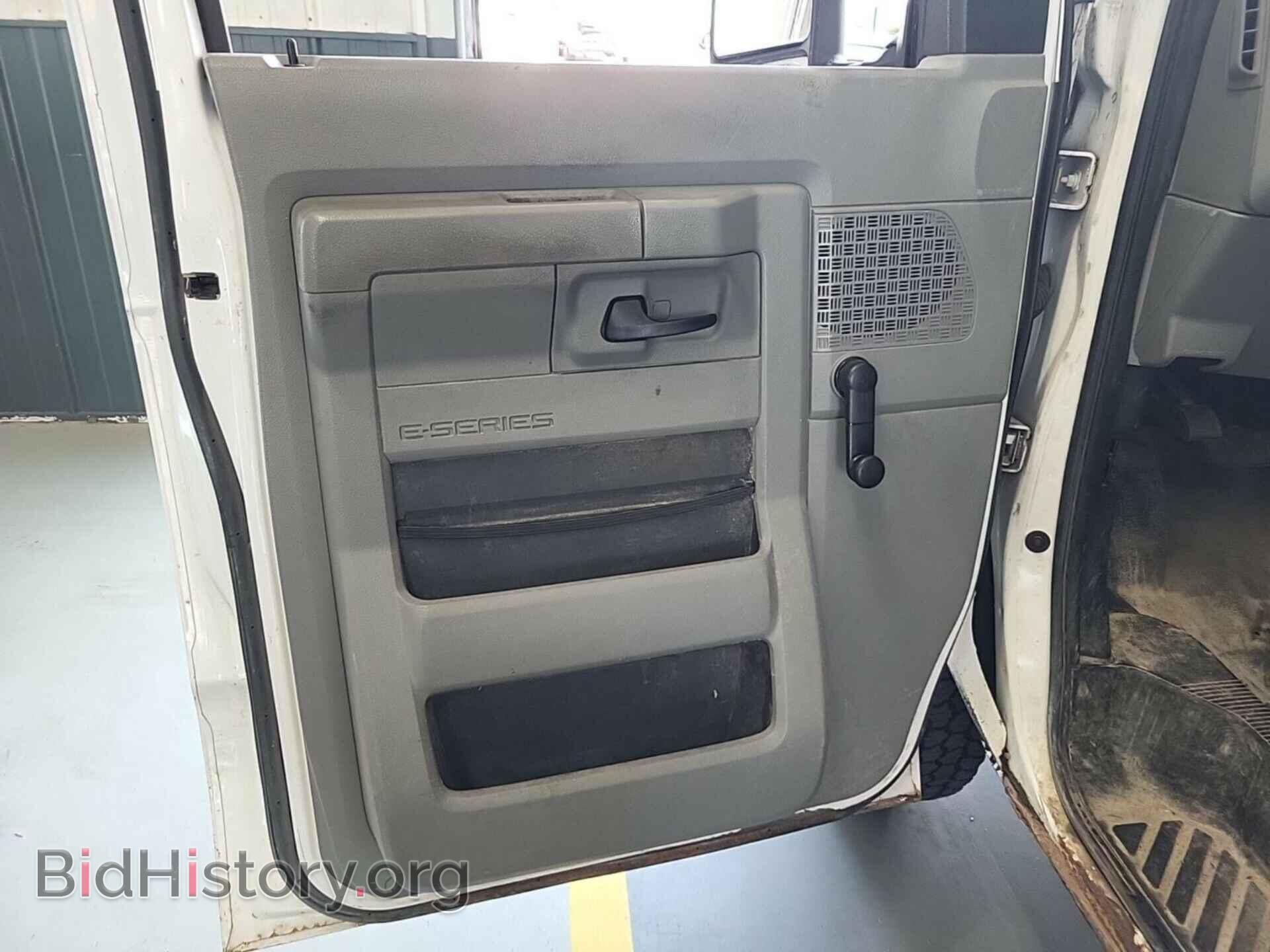 2012 FORD E-150 - VIN: 1FTNE1EW2CDB13388 - Фото 31