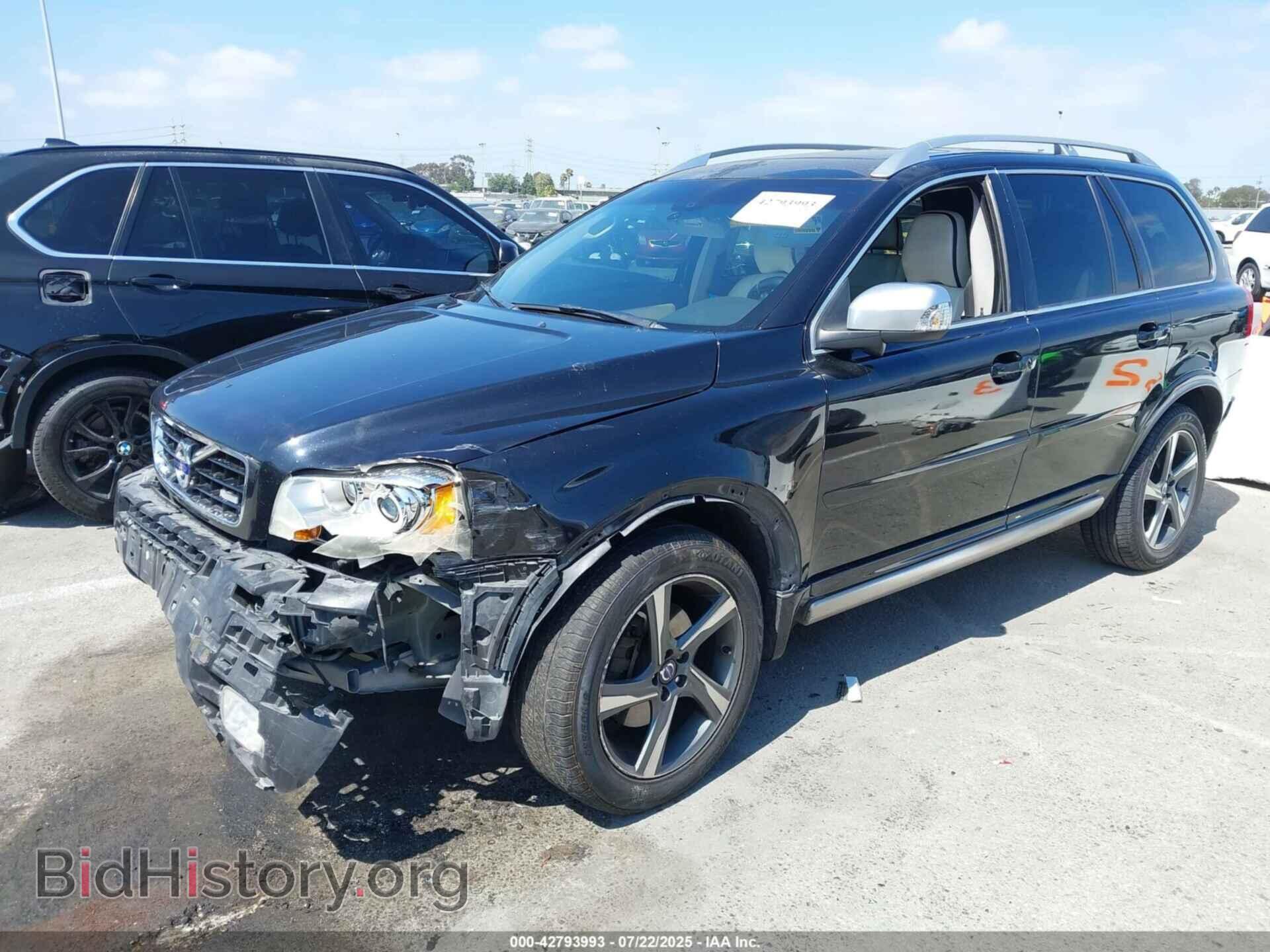 2014 VOLVO XC90 - VIN: YV4952CF8E1693385 - Фото 2