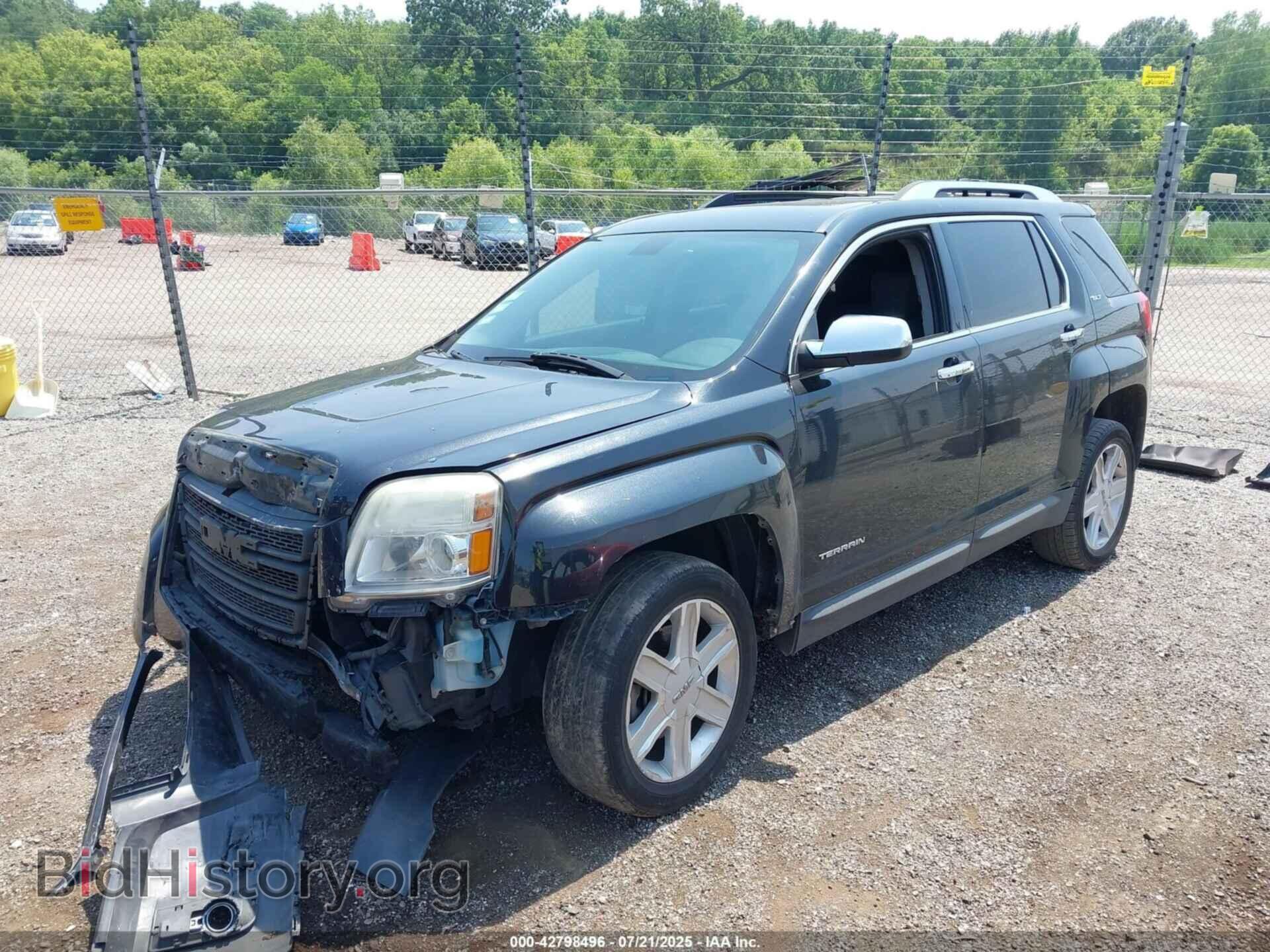 2011 GMC TERRAIN - VIN: 2CTALWEC2B6375632 - Photo 2