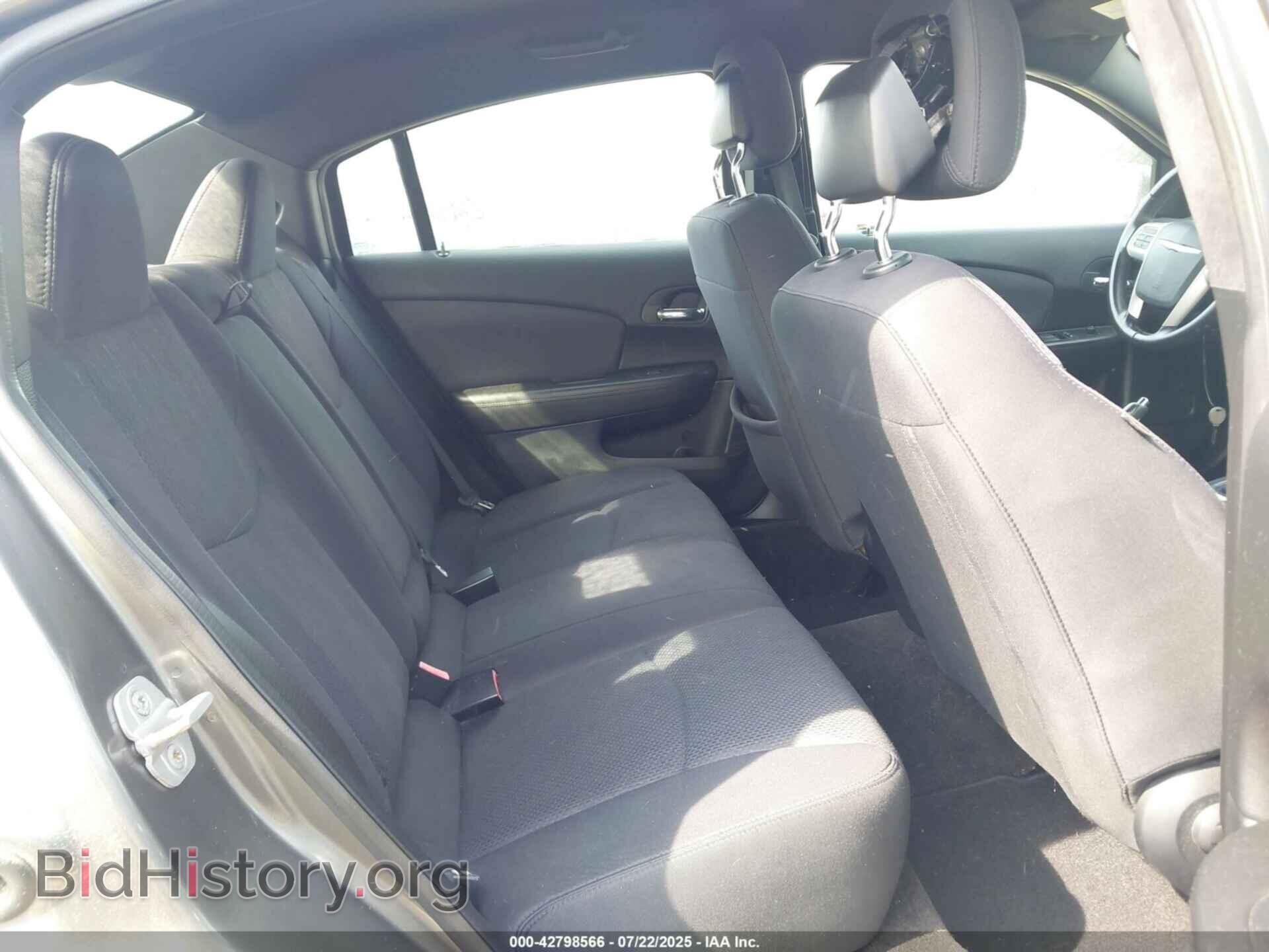 2012 CHRYSLER 200 - VIN: 1C3CCBBBXCN302020 - Фото 8