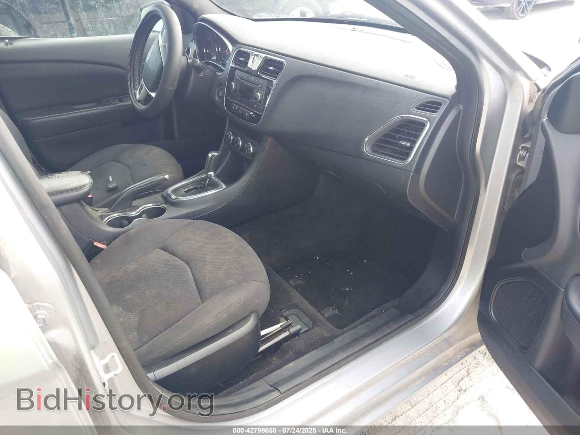 2013 CHRYSLER 200 - VIN: 1C3CCBBB2DN631697 - Фото 5