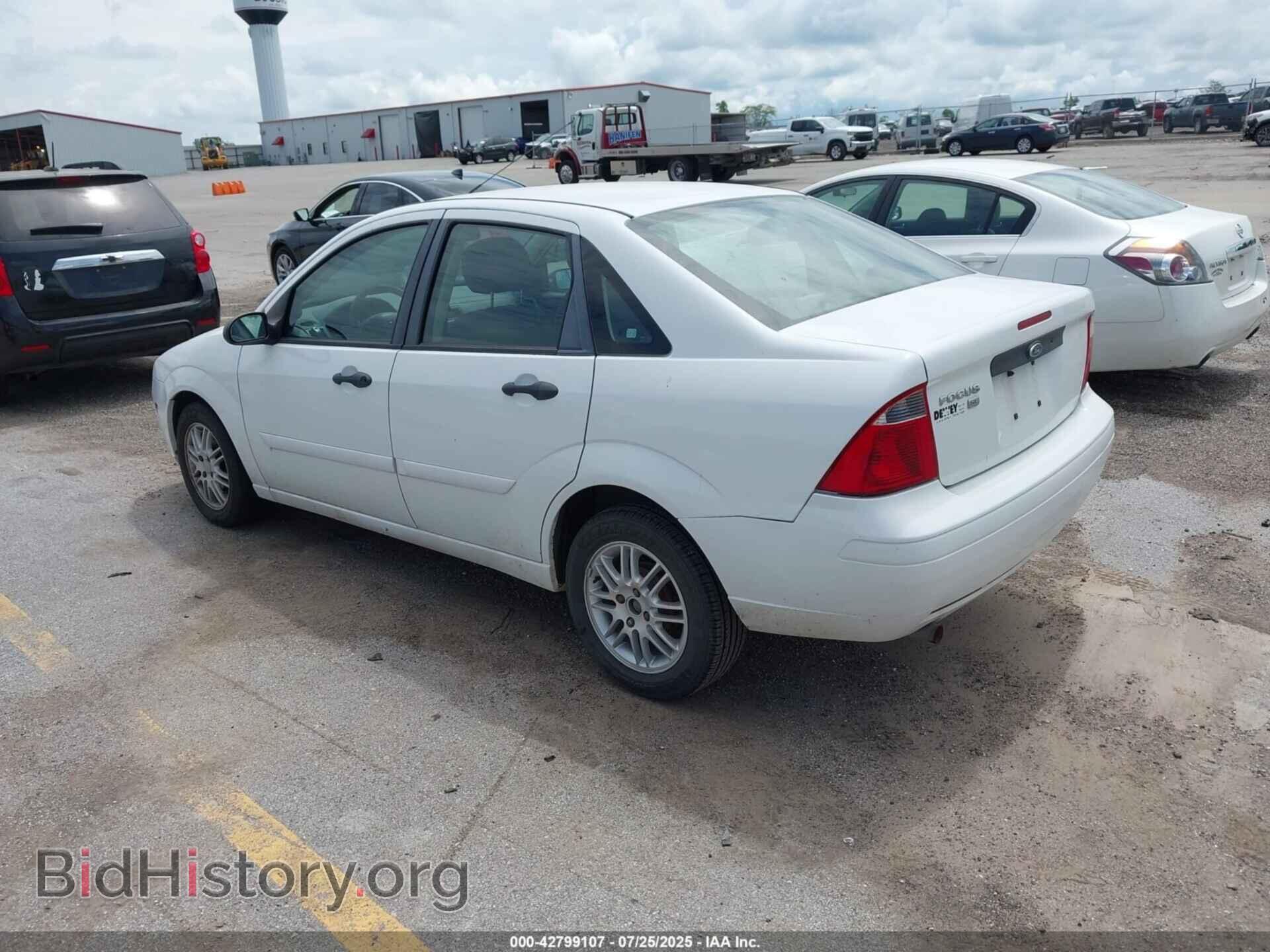 2007 FORD FOCUS - VIN: 1FAFP34N17W258926 - Фото 3