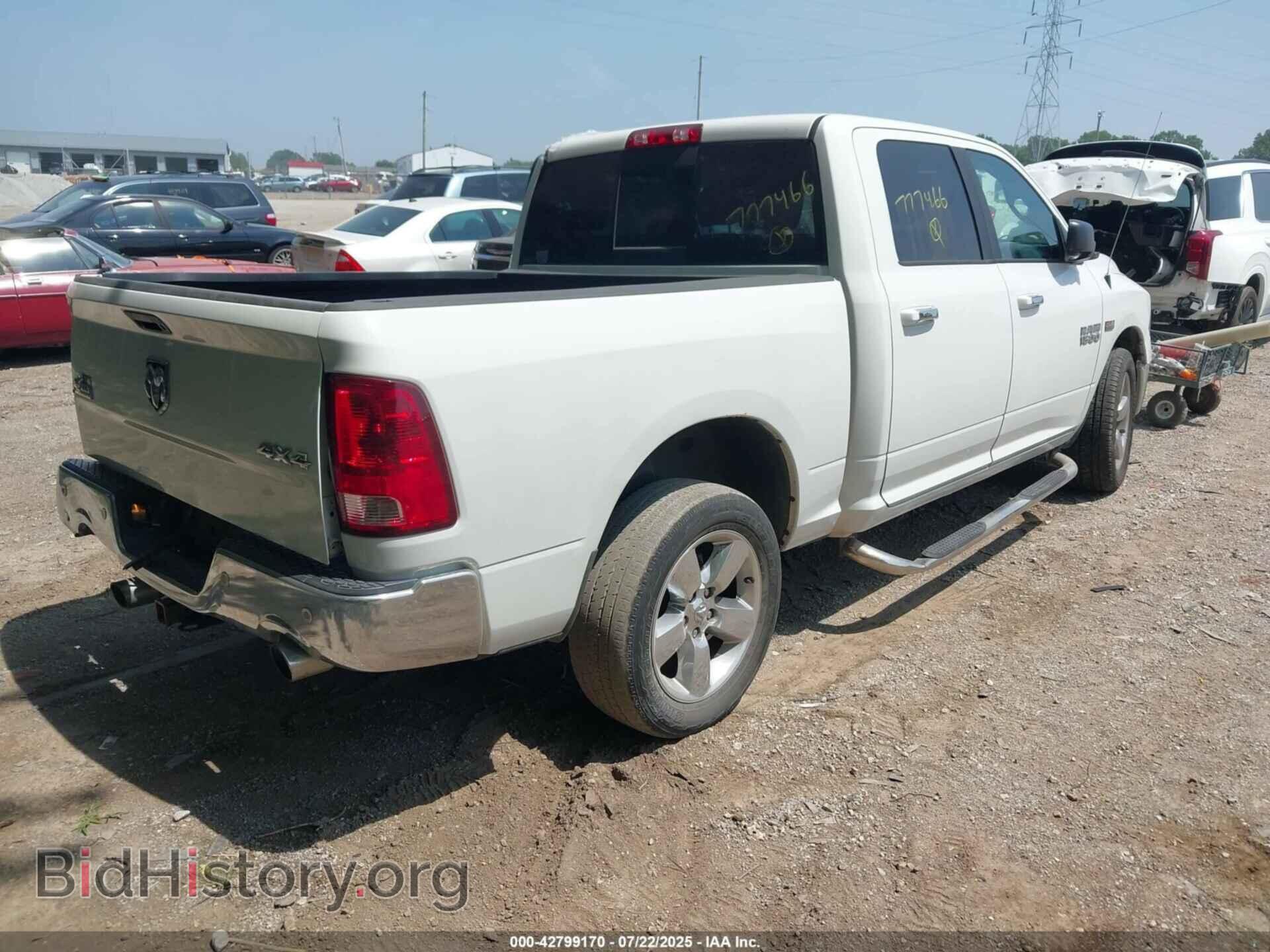 2017 RAM 1500 - VIN: 3C6RR7LT2HG777466 - Фото 4