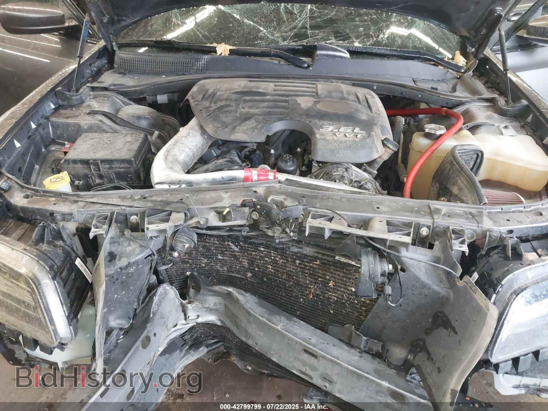 2016 CHRYSLER 300 - VIN: 2C3CCAGG5GH334807 - Фото 10