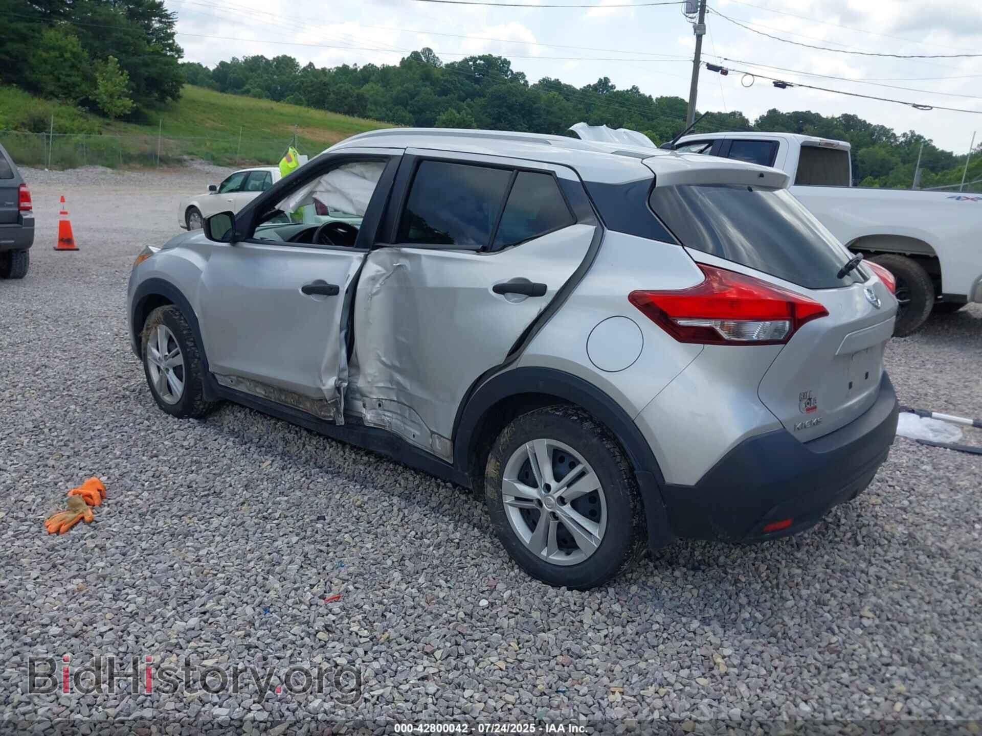 2019 NISSAN KICKS - VIN: 3N1CP5CU3KL532291 - Фото 3