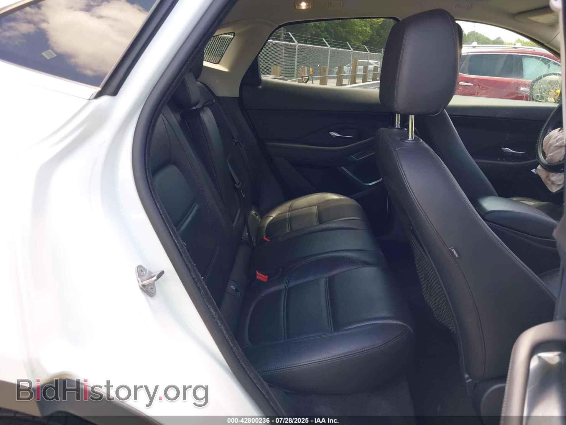 2018 JAGUAR E-PACE - VIN: SADFJ2FX3J1Z31292 - Photo 8