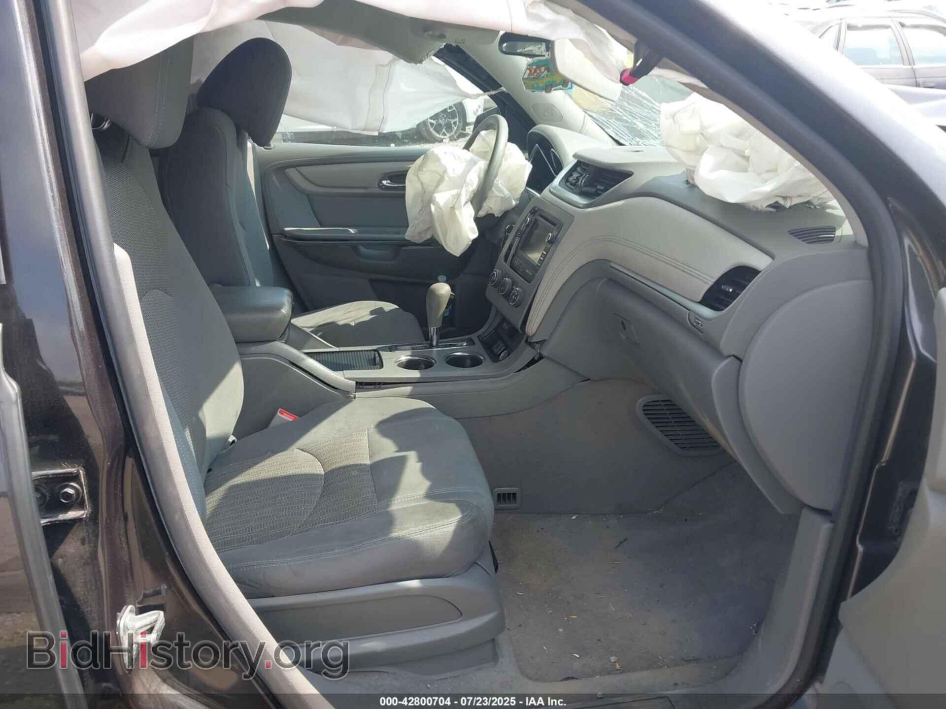 2017 CHEVROLET TRAVERSE - VIN: 1GNKRFED6HJ185603 - Фото 5