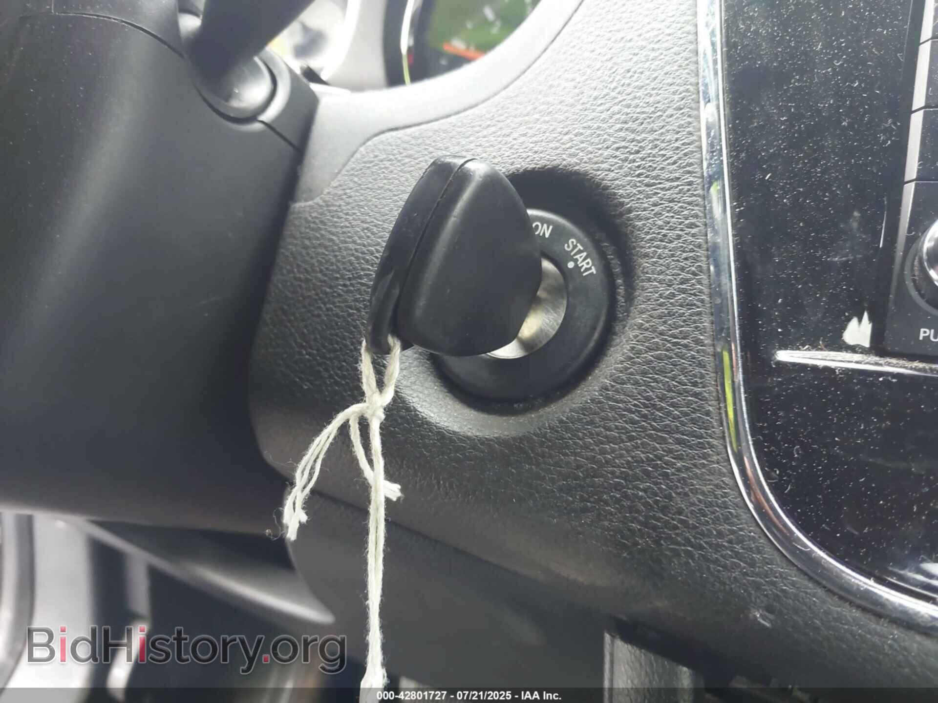 2012 CHRYSLER 200 - VIN: 1C3CCBCB9CN303559 - Фото 11