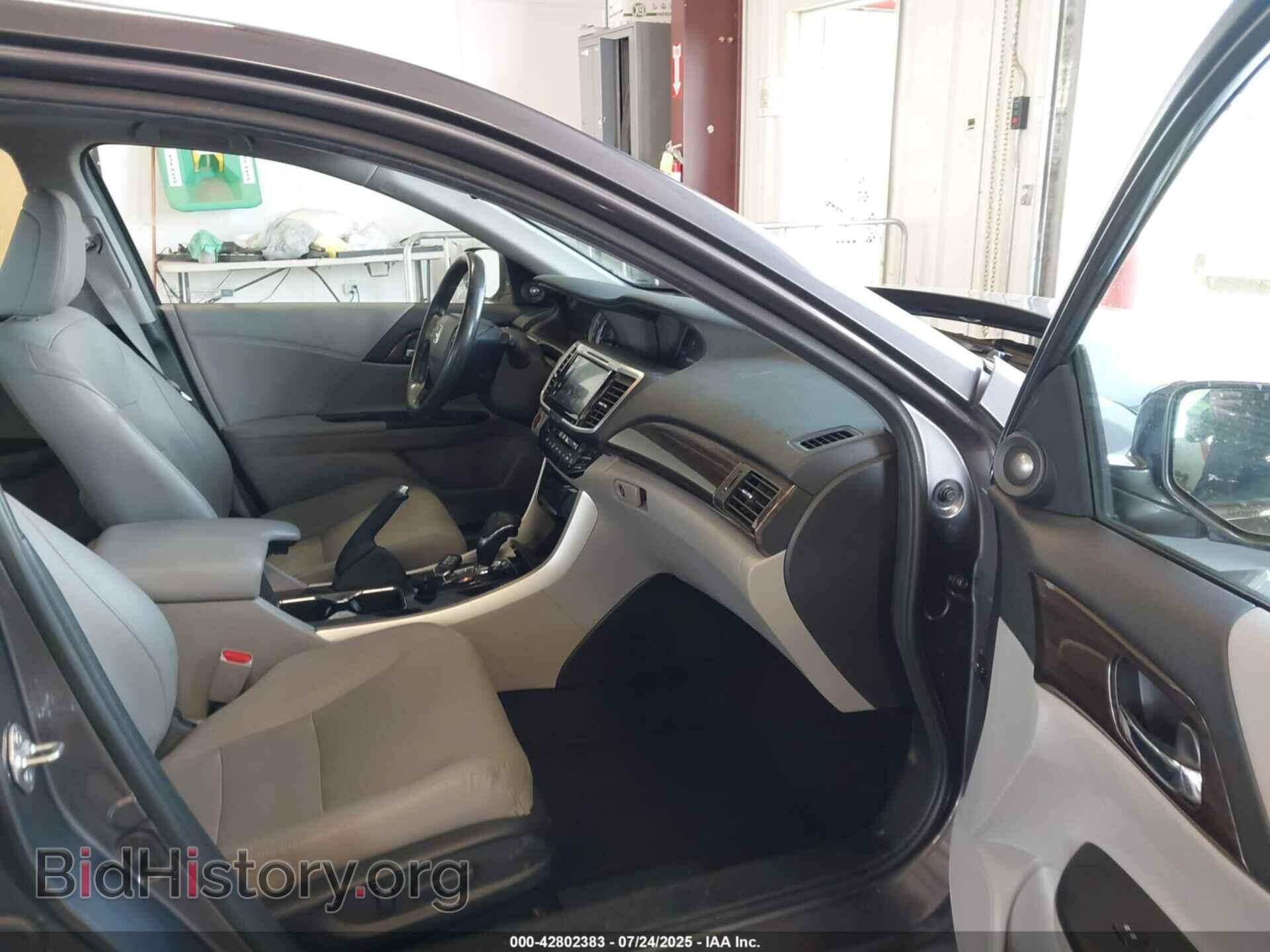 2017 HONDA ACCORD - VIN: 1HGCR3F89HA042000 - Фото 5