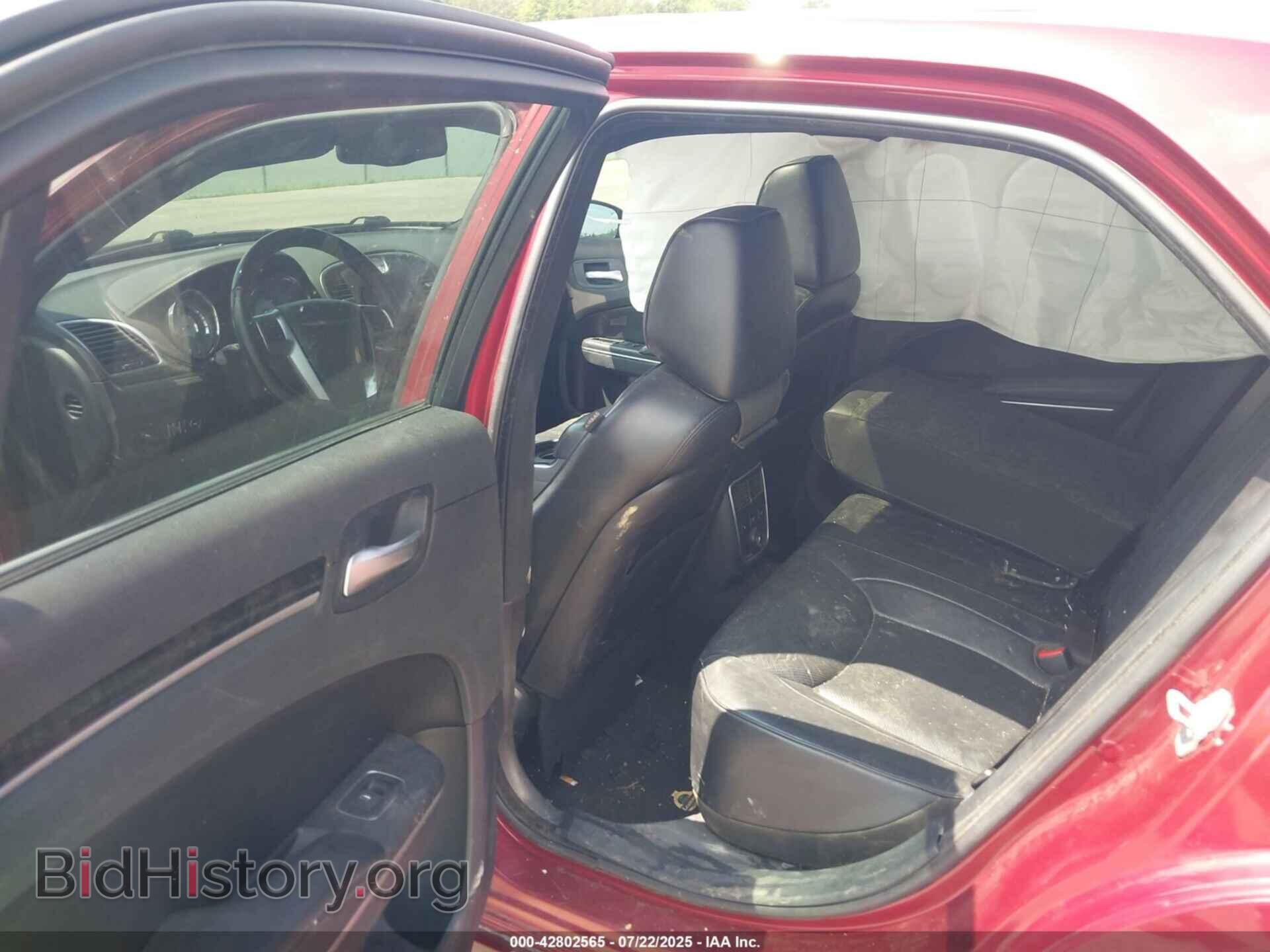 2012 CHRYSLER 300 - VIN: 2C3CCACG0CH139018 - Фото 8
