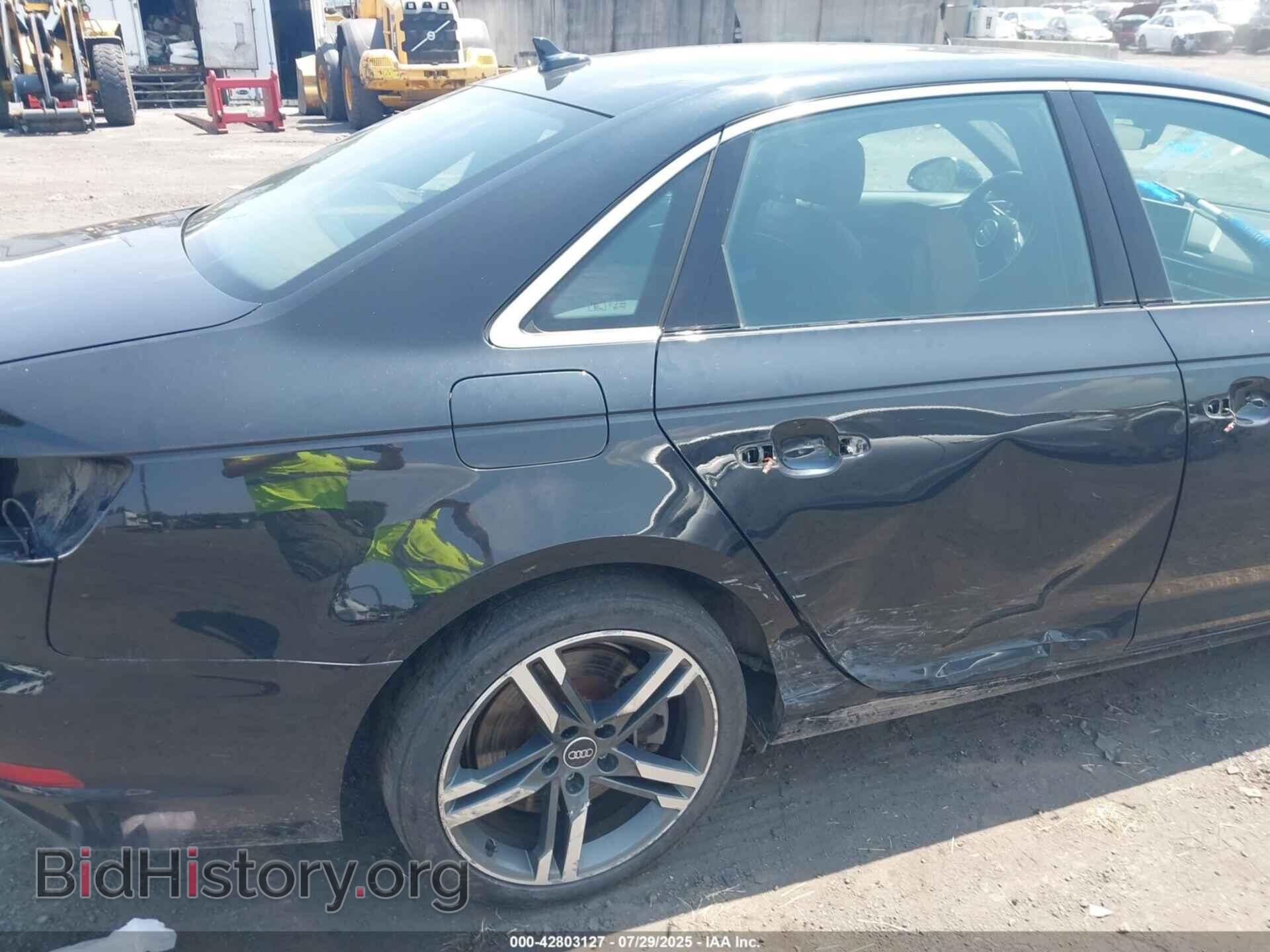 2017 AUDI A4 - VIN: WAUFNAF47HN038011 - Фото 6