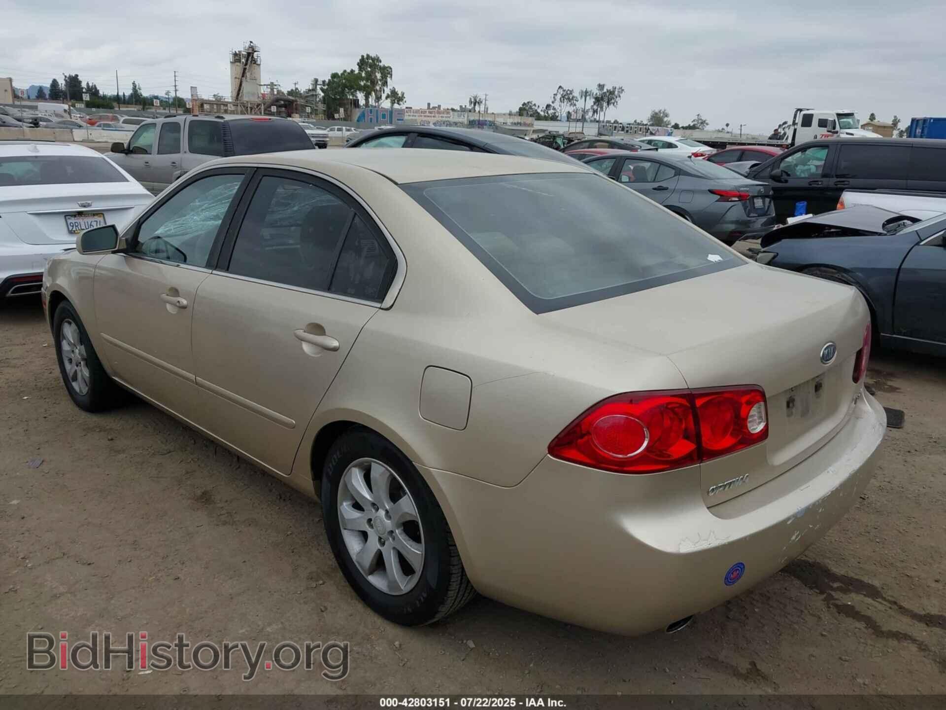 2007 KIA OPTIMA - VIN: KNAGE124775134312 - Фото 3