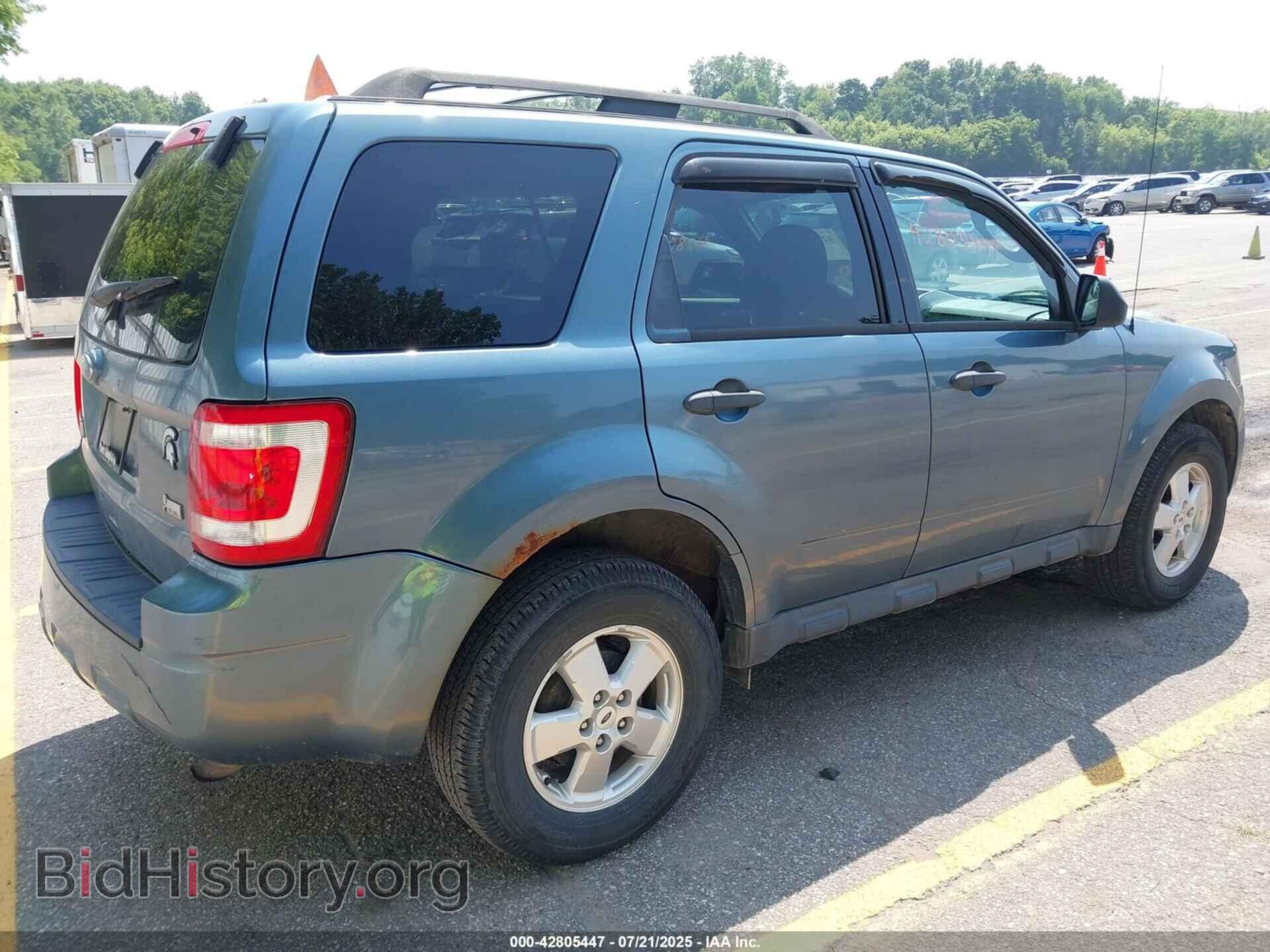 2011 FORD ESCAPE - VIN: 1FMCU9DGXBKA58634 - Фото 4