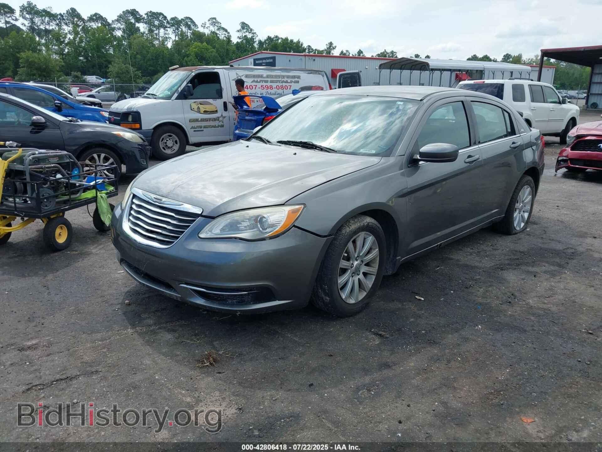 2012 CHRYSLER 200 - VIN: 1C3CCBBB9CN180802 - Фото 2