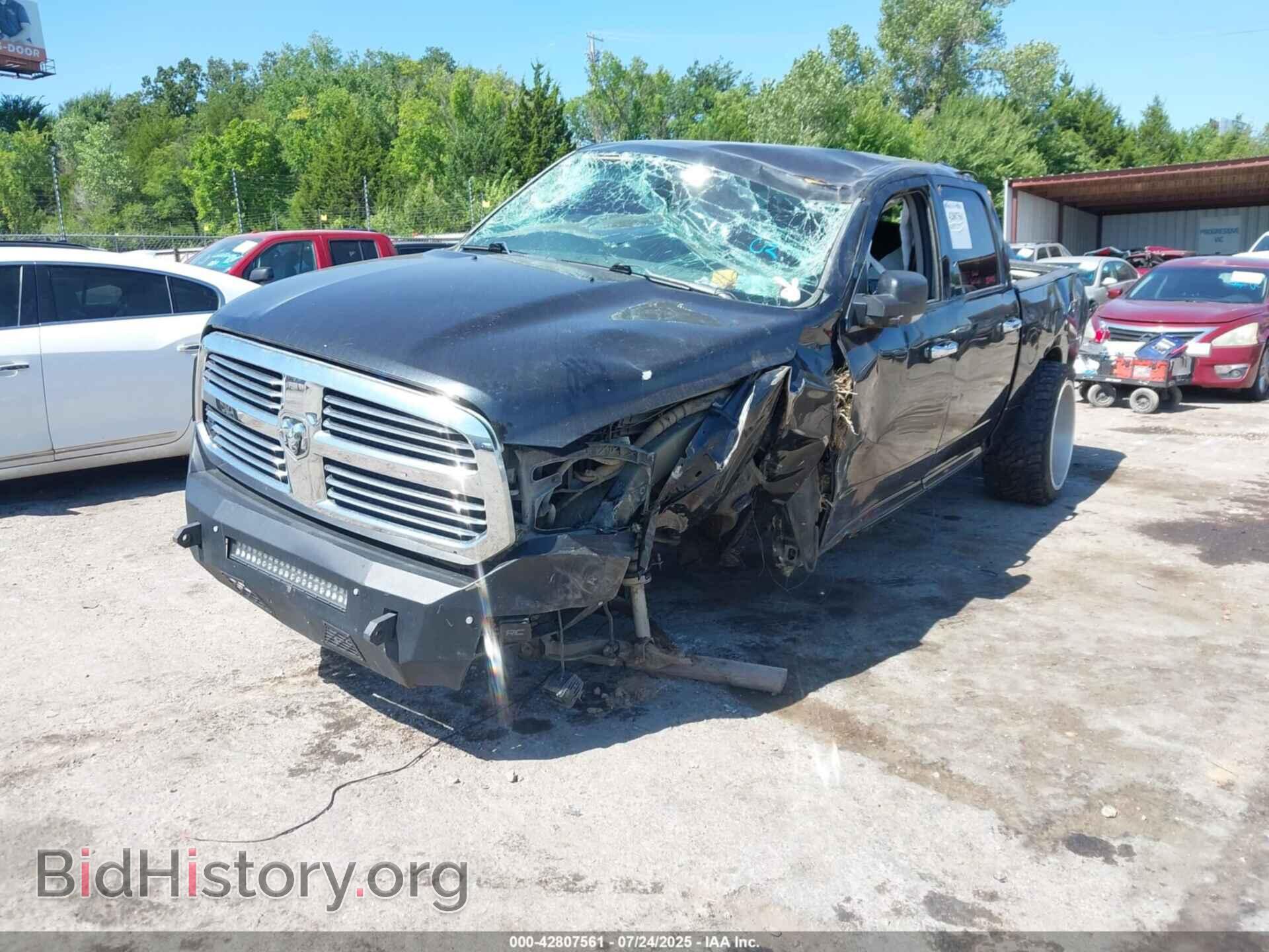 2016 RAM 1500 - VIN: 1C6RR7LT8GS146888 - Фото 2