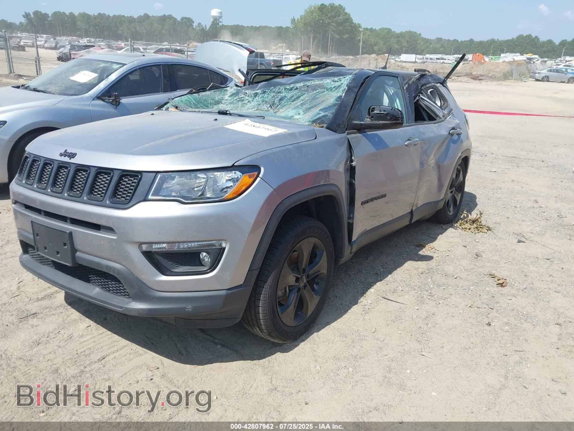 2019 JEEP COMPASS - VIN: 3C4NJDBB8KT623137 - Фото 2