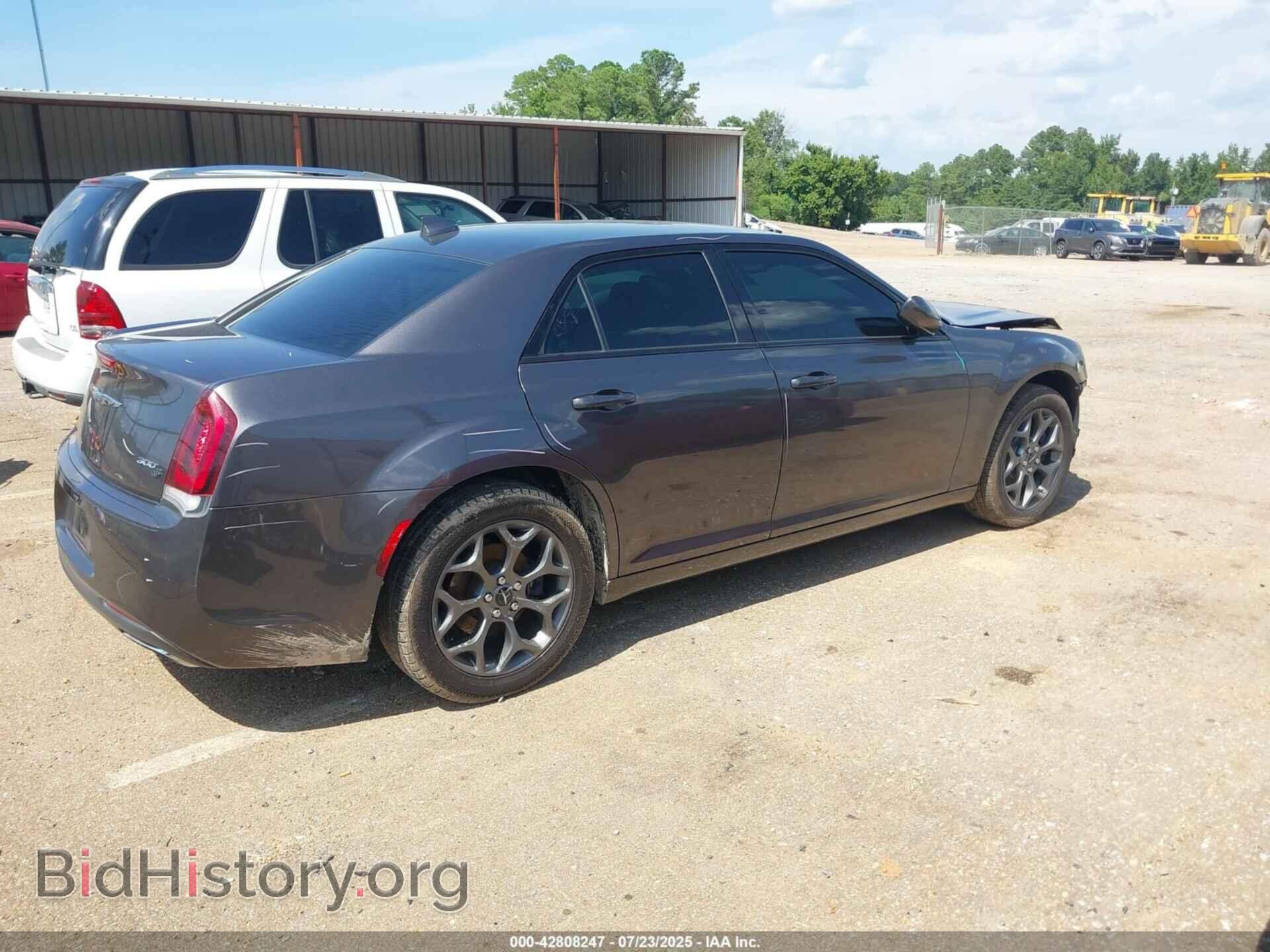 2016 CHRYSLER 300 - VIN: 2C3CCAGG5GH253063 - Фото 4