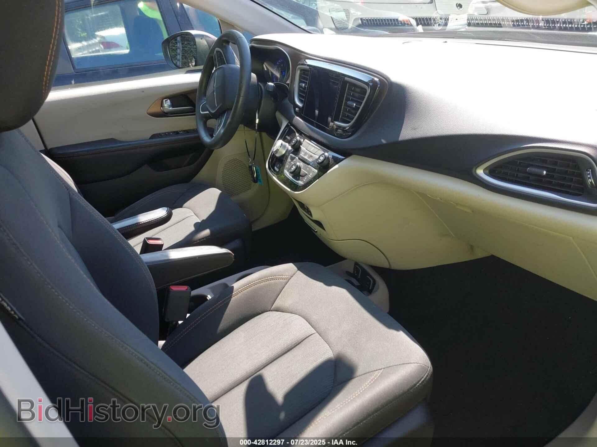 2017 CHRYSLER PACIFICA - VIN: 2C4RC1DG7HR508771 - Photo 5