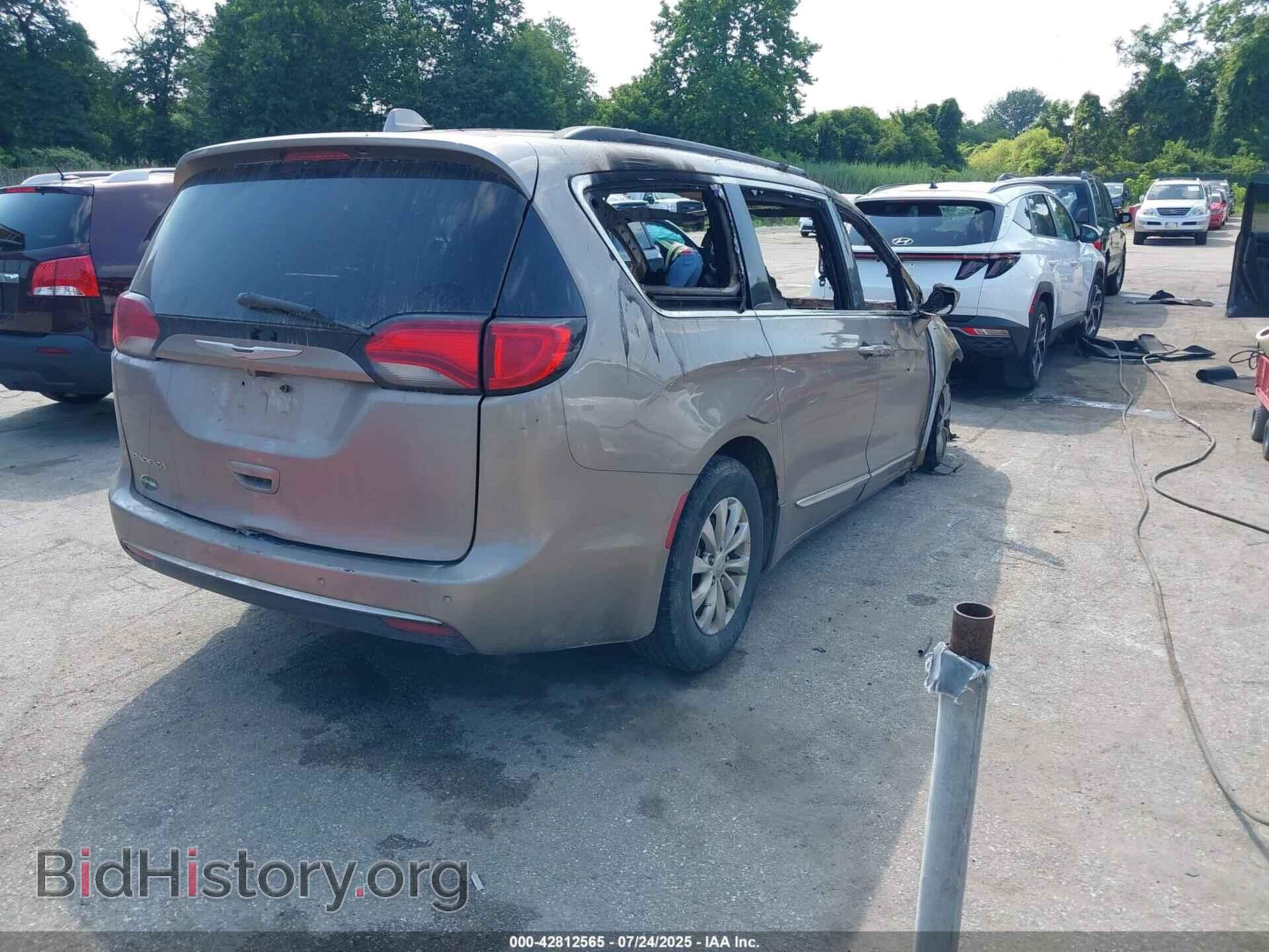 2017 CHRYSLER PACIFICA - VIN: 2C4RC1BG3HR591148 - Фото 4
